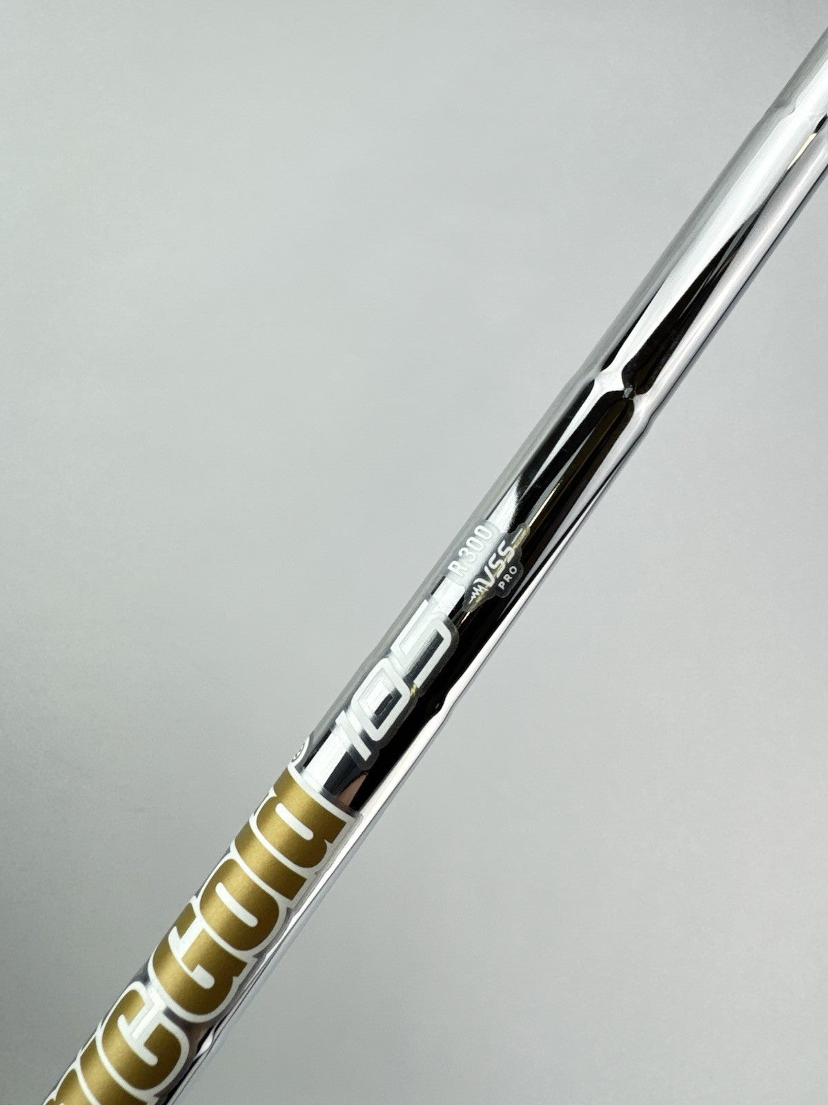 Dynamic Gold 105 Iron Shaft R300 Regular Flex Steel 35.25 /0.355 Tapered /306935