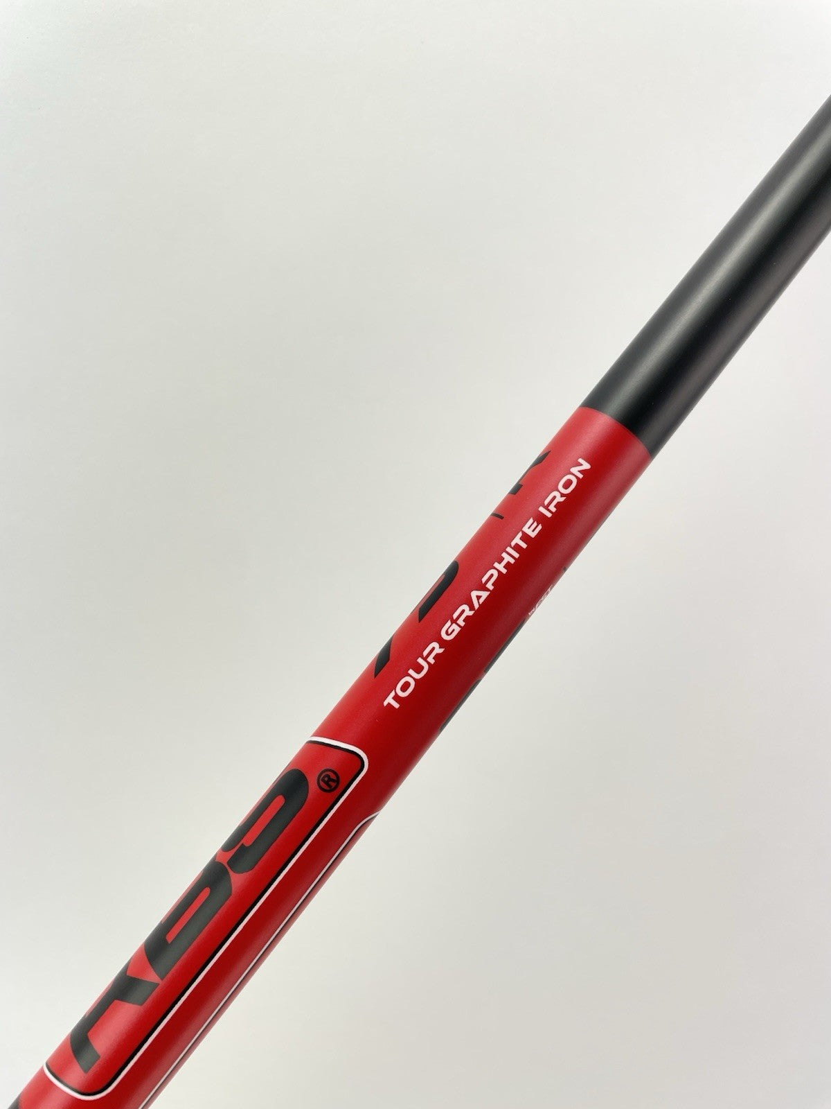 KBS Tour Graphite Iron Shaft 75 Regular Flex Graphite 35.5” /0.370 /Lamkin/291656