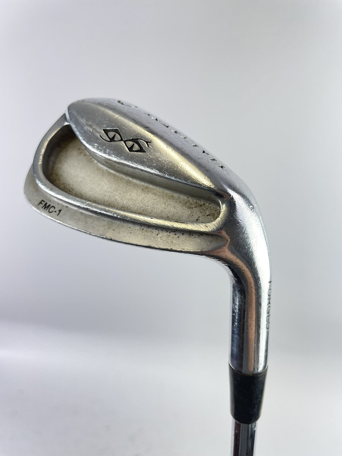 Snake Eyes Forged 9 Iron Fmc-1R300 Regular Steel /Right Handed /New Grip /28220