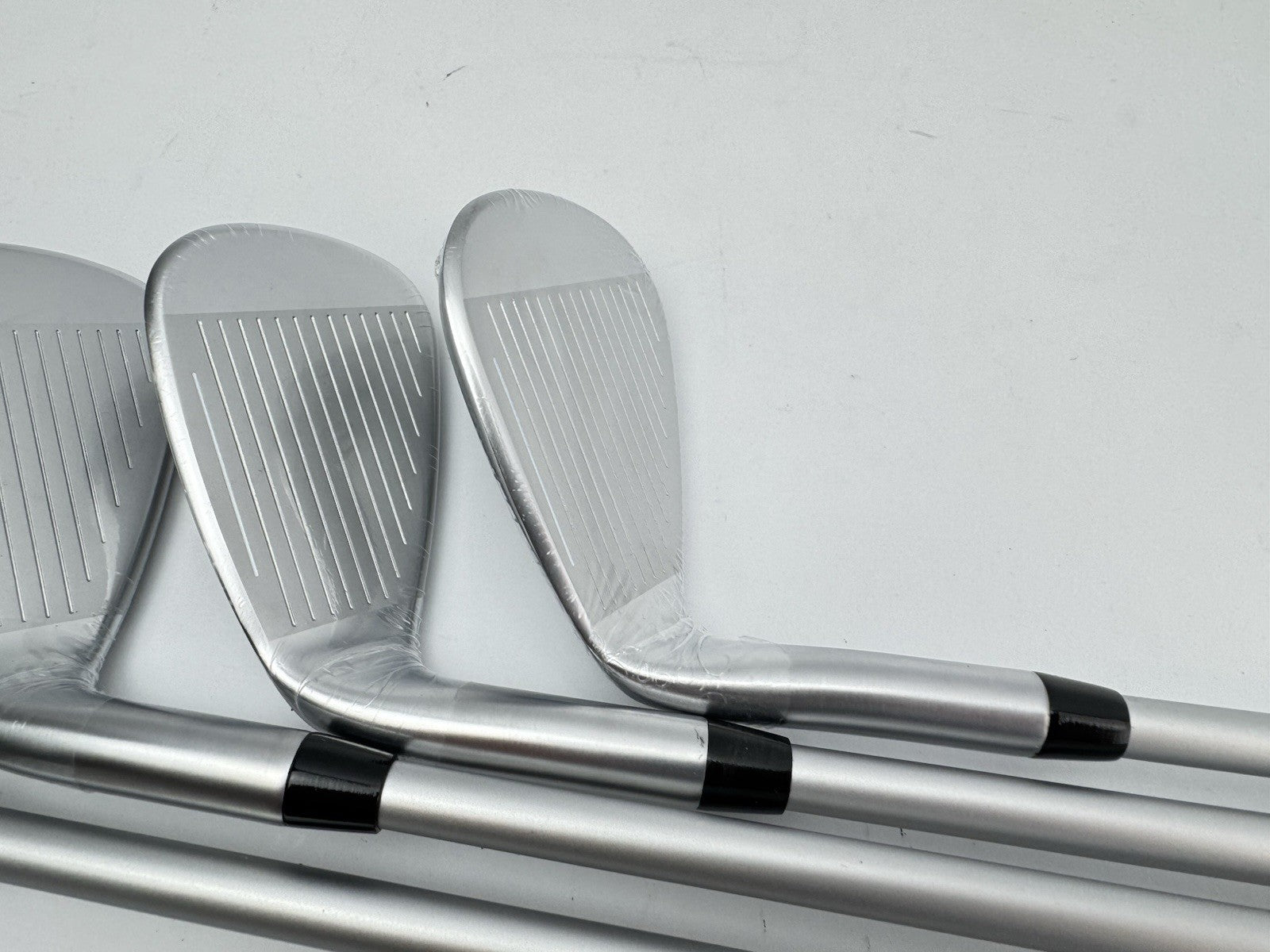 Cobra Air X Ladies Half Set 7,9,PW+SW Women’s Flex Graphite /Right Handed /307455
