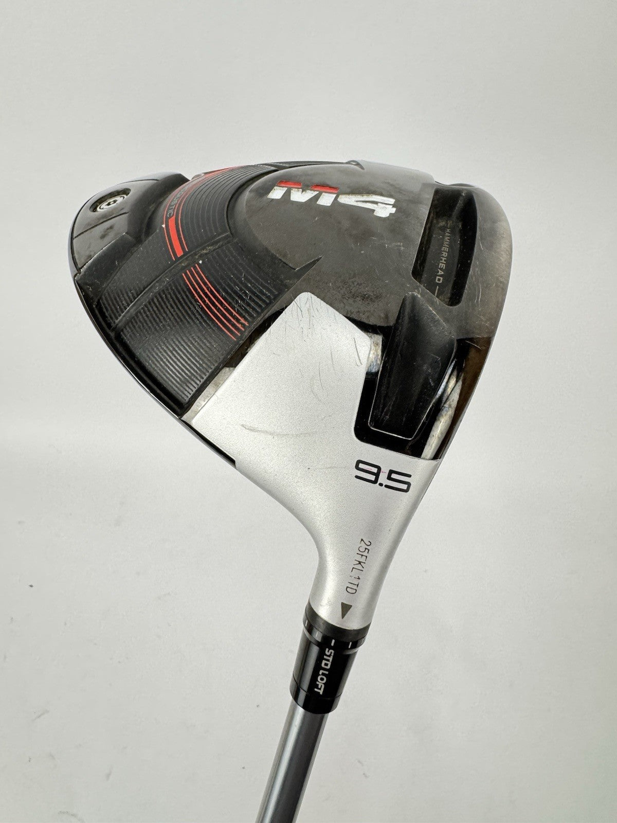 Taylormade M4 Driver 9* Hzrdus T800 5.5 Regular Graphite /Right Handed /363570