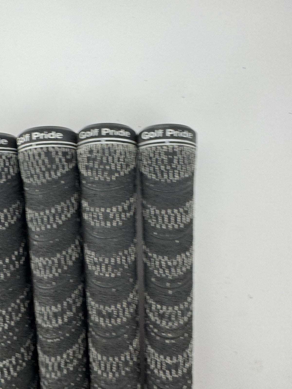 Golf Pride Multi Compound Grips (6) New Decade /Midsize /Pulled /355214