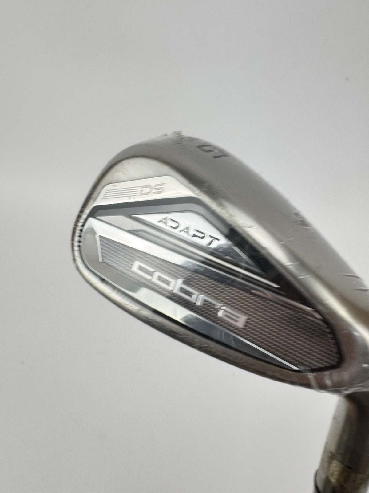Cobra DS Adapt Gap Wedge Vector 80G Regular Flex Steel /Right Handed /357512