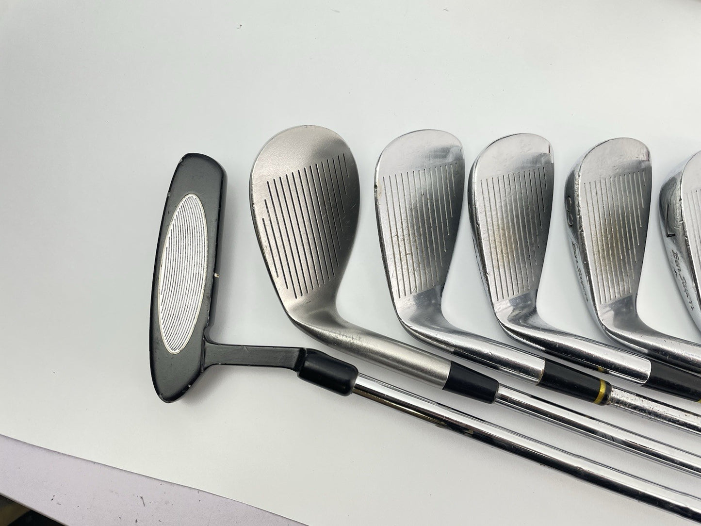 Mens Golf Package Set 13 Clubs Regular Flex /Right /New Grips /Cart Bag /283088