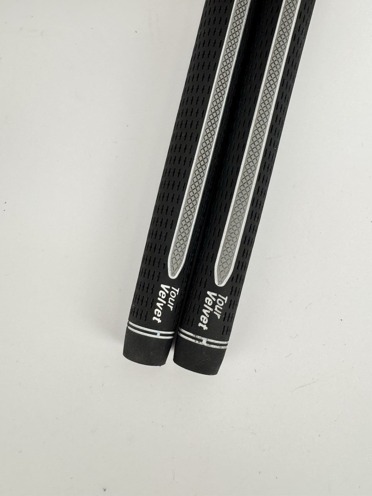 Golf Pride Tour Velvet Align Grips (2) Mens Midsize /Pulled /338327