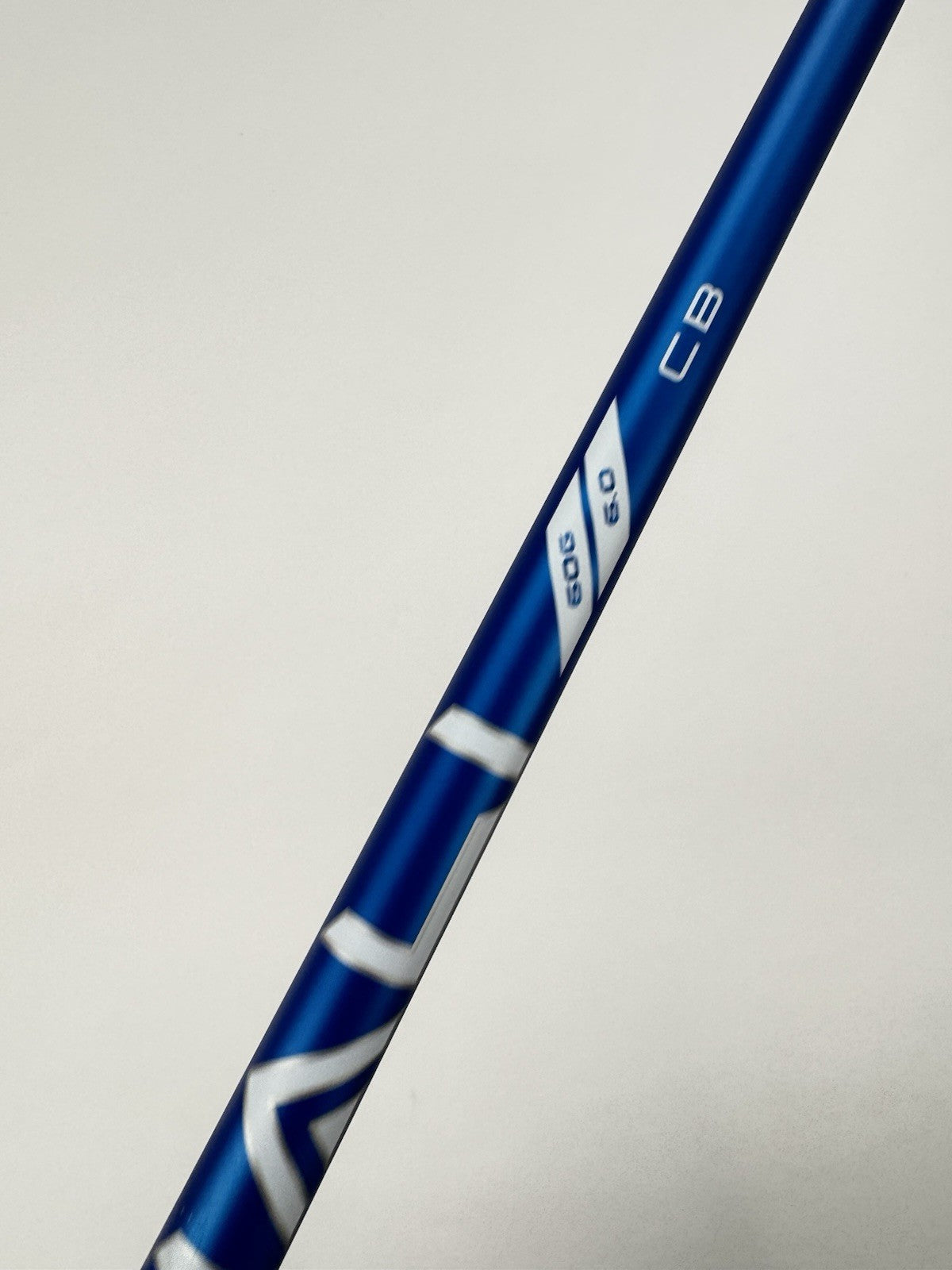 Titleist GT Driver Shaft Denali Frost Blue 6.0 Stiff Graphite 44.50”/Mid /360144