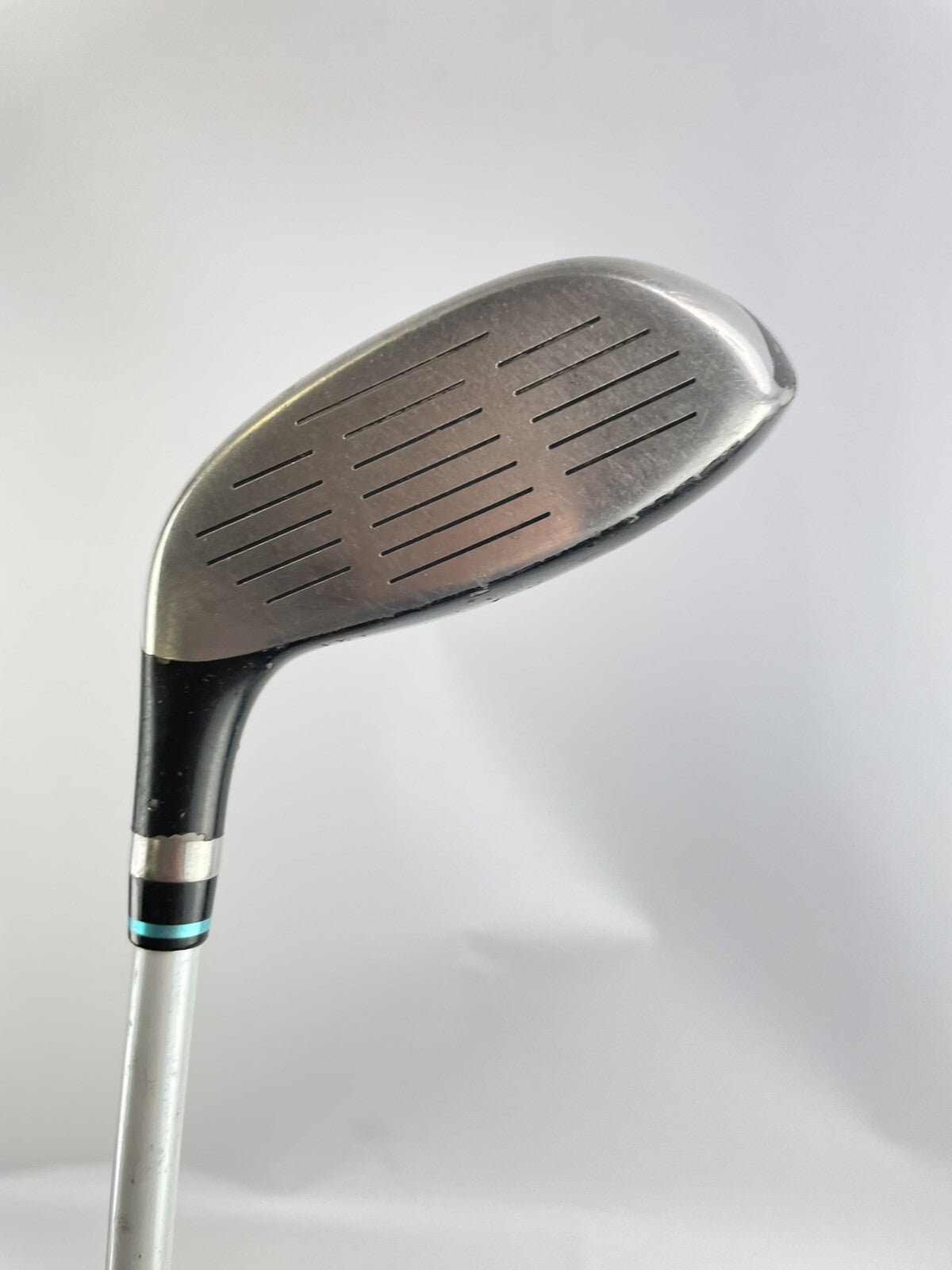 Wilson Staff Ladies Fybrid RS 25* Ladies Flex Graphite /Right /Lamkin /74329