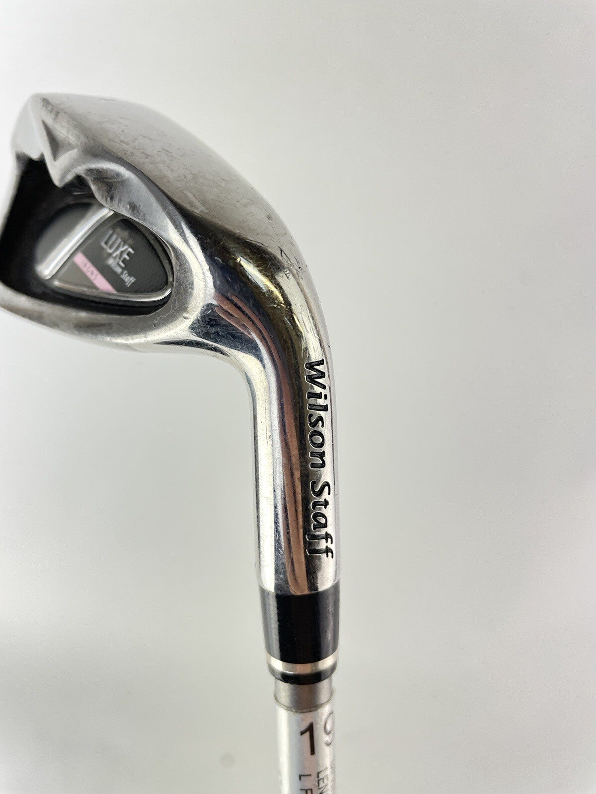 Wilson Staff Luxe 6 Iron Ladies Ust Ladies Graphite +1/2" /New Grip /132313