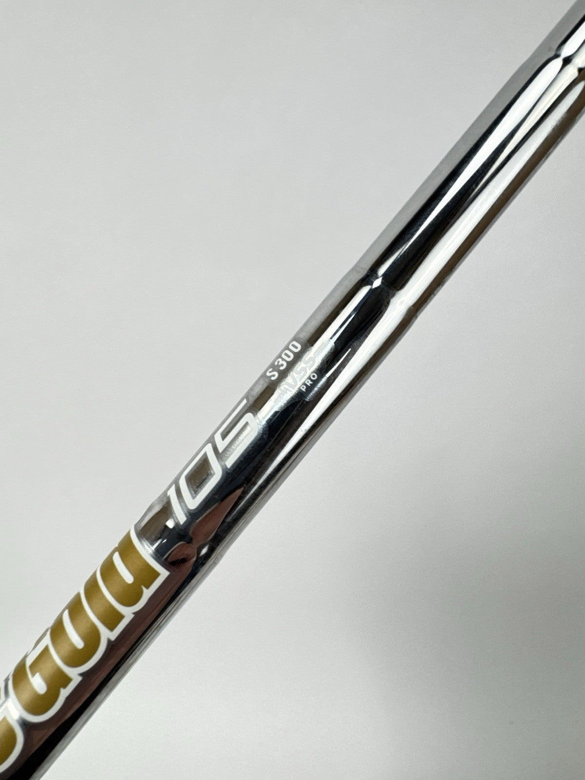 Dynamic Gold 105 Iron Shaft Vss Pro S300 Stiff Flex Steel 35.75” /0.355 /334875