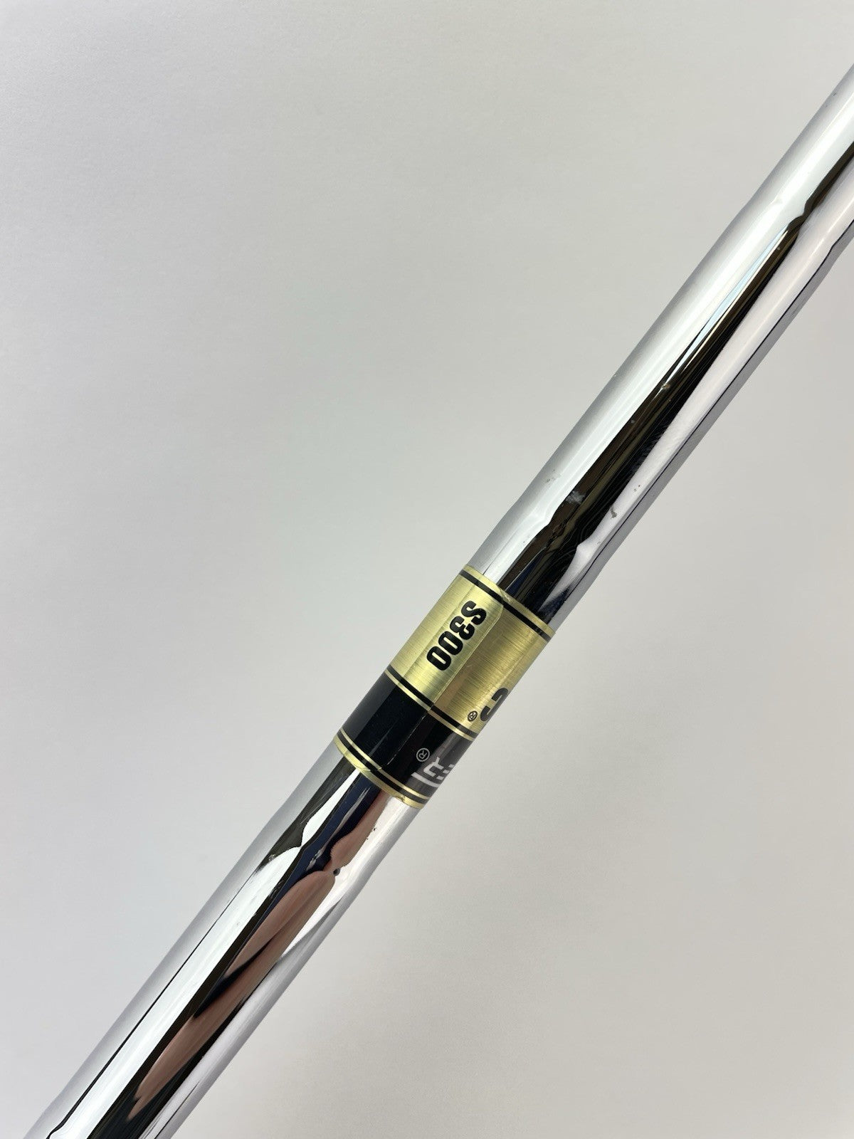 Dynamic Gold S300 Iron Shaft Stiff Flex Steel 36.25” /0.355 Tapered /274156