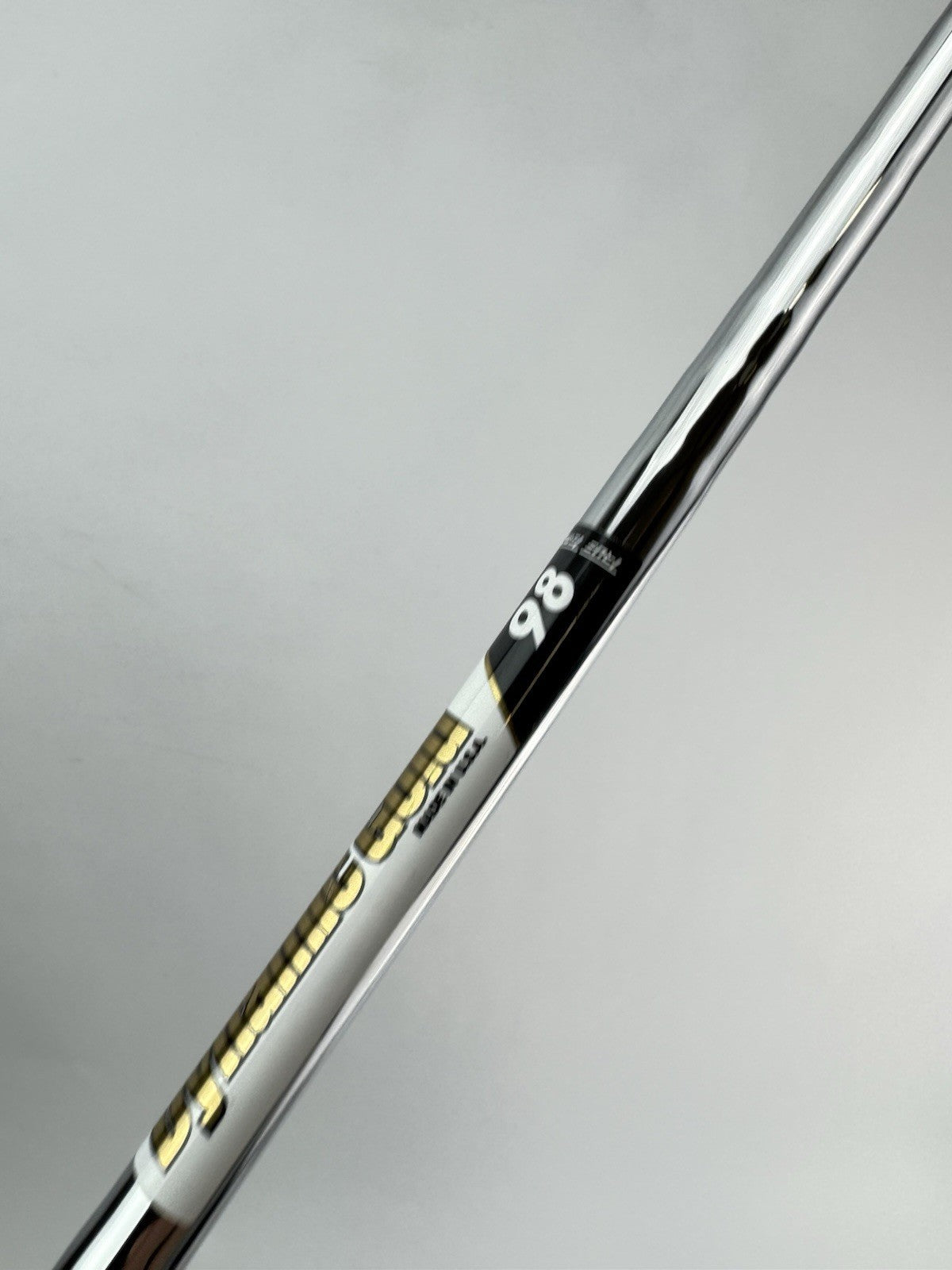 Dynamic Gold DST 98 Iron Shaft R300 Regular Flex Steel 35.75/0.355 Tapered/305845
