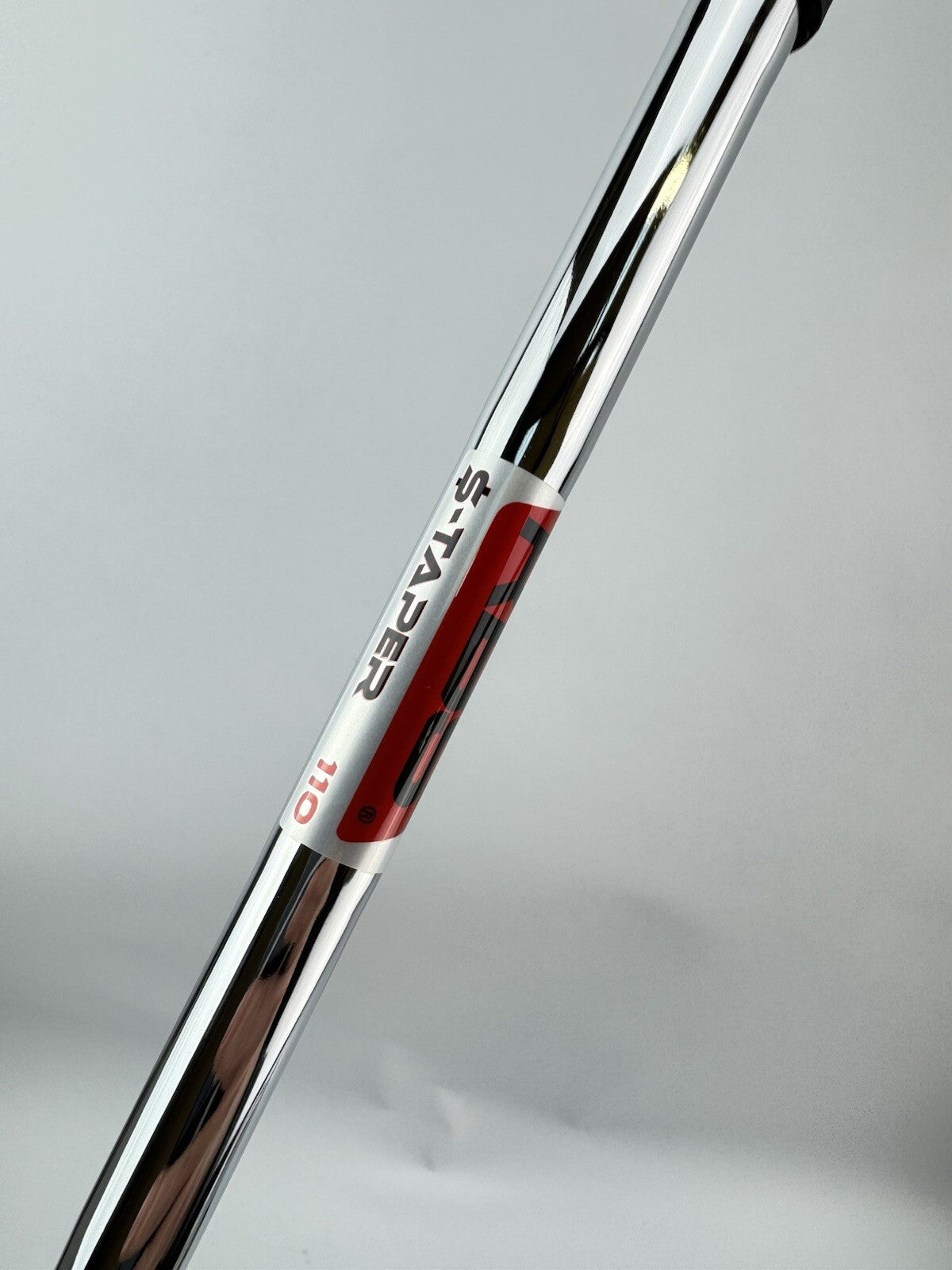 Cobra MIM Tour 9 Iron 41* KBS $-Taper 110 Regular Steel /Left Handed /2223412
