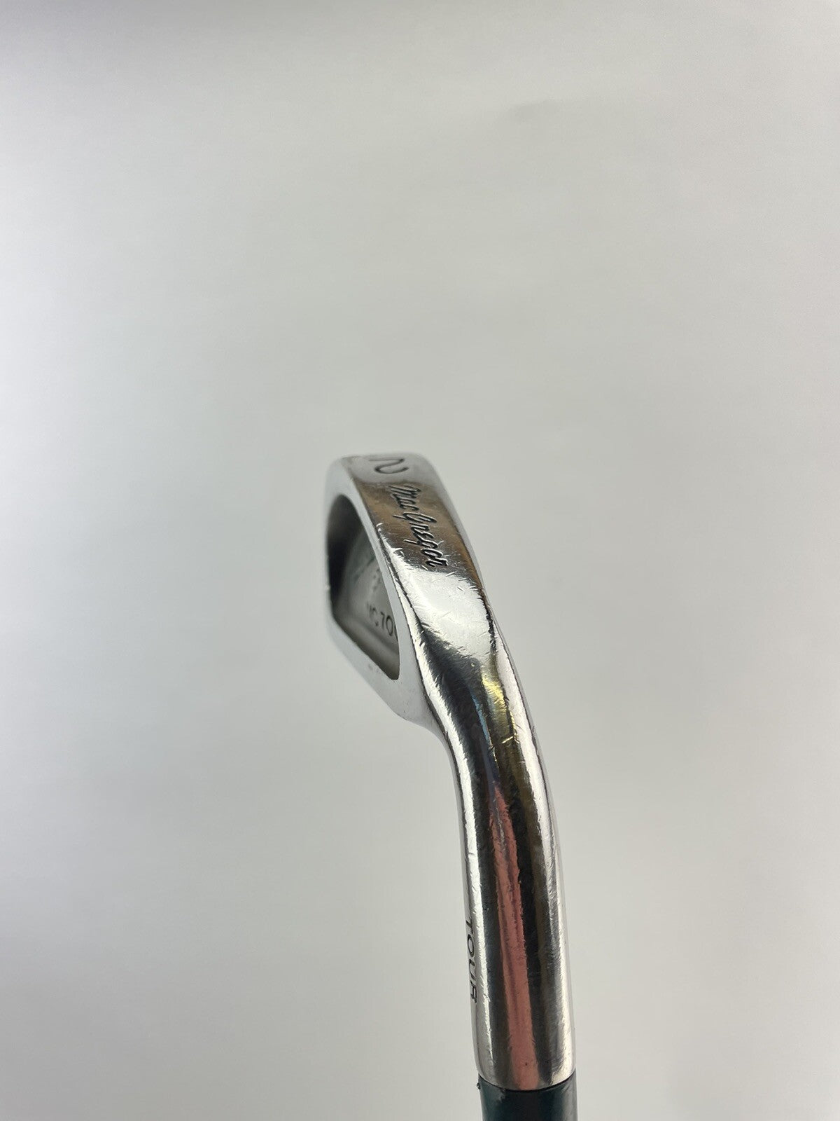 Macgregor Golf 2 Iron MC700 Tour R400u Regular Flex Steel /New Grip /212475