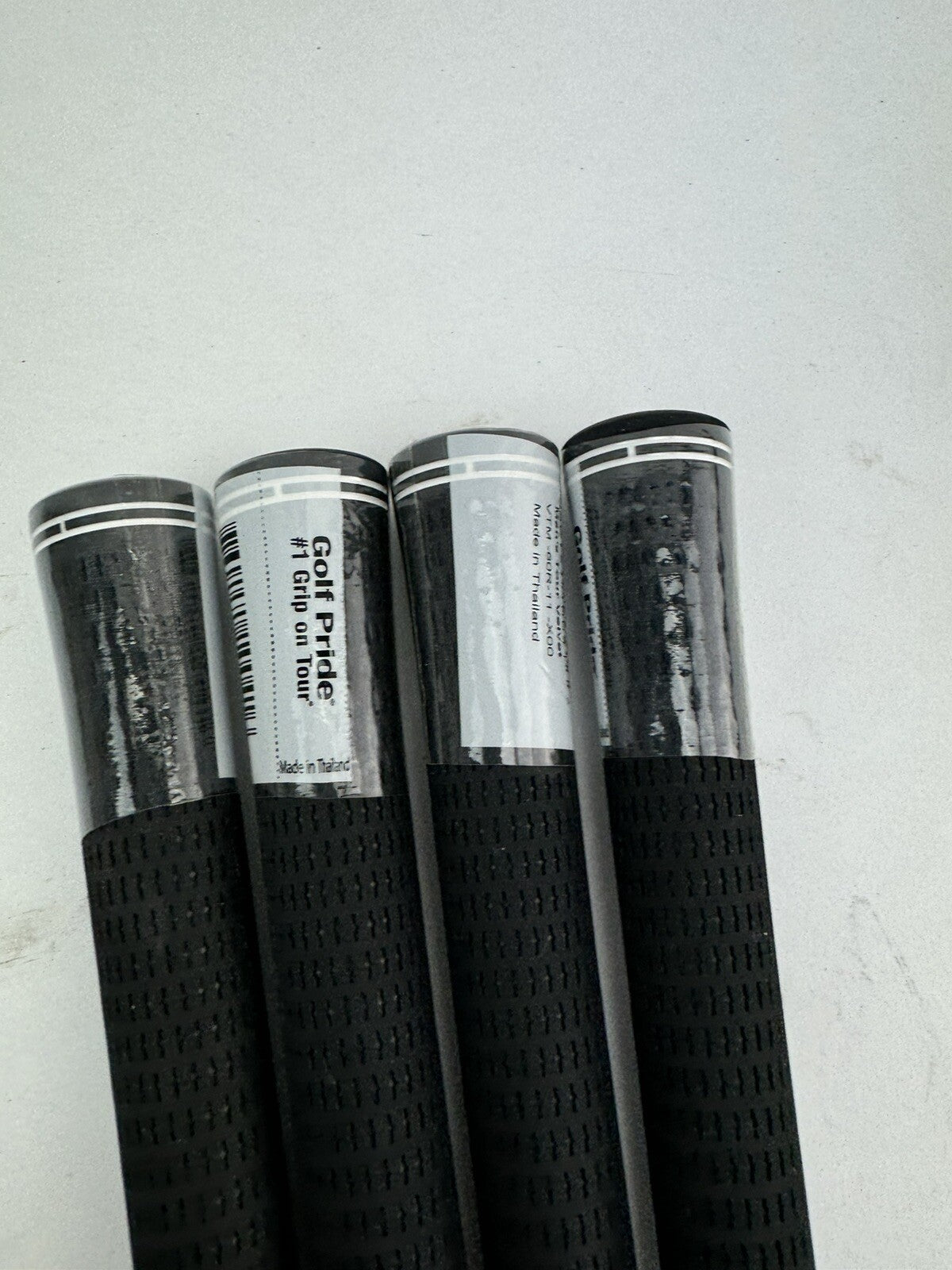 Golf Pride Tour Velvet Grips (4) Men’s Standard 60R /Black /New /195185