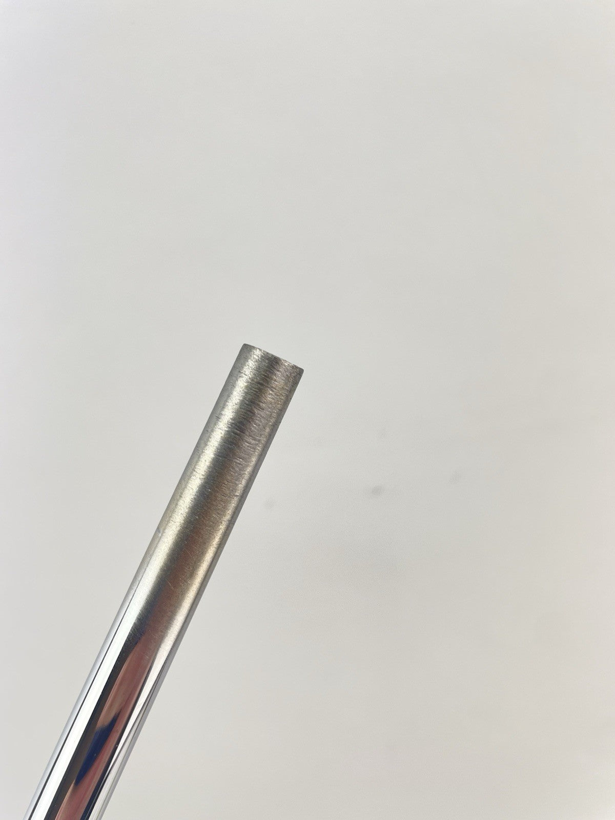 Dynamic Gold AMT Iron Shaft Regular Flex Steel 35 /0.355 Tapered /239136