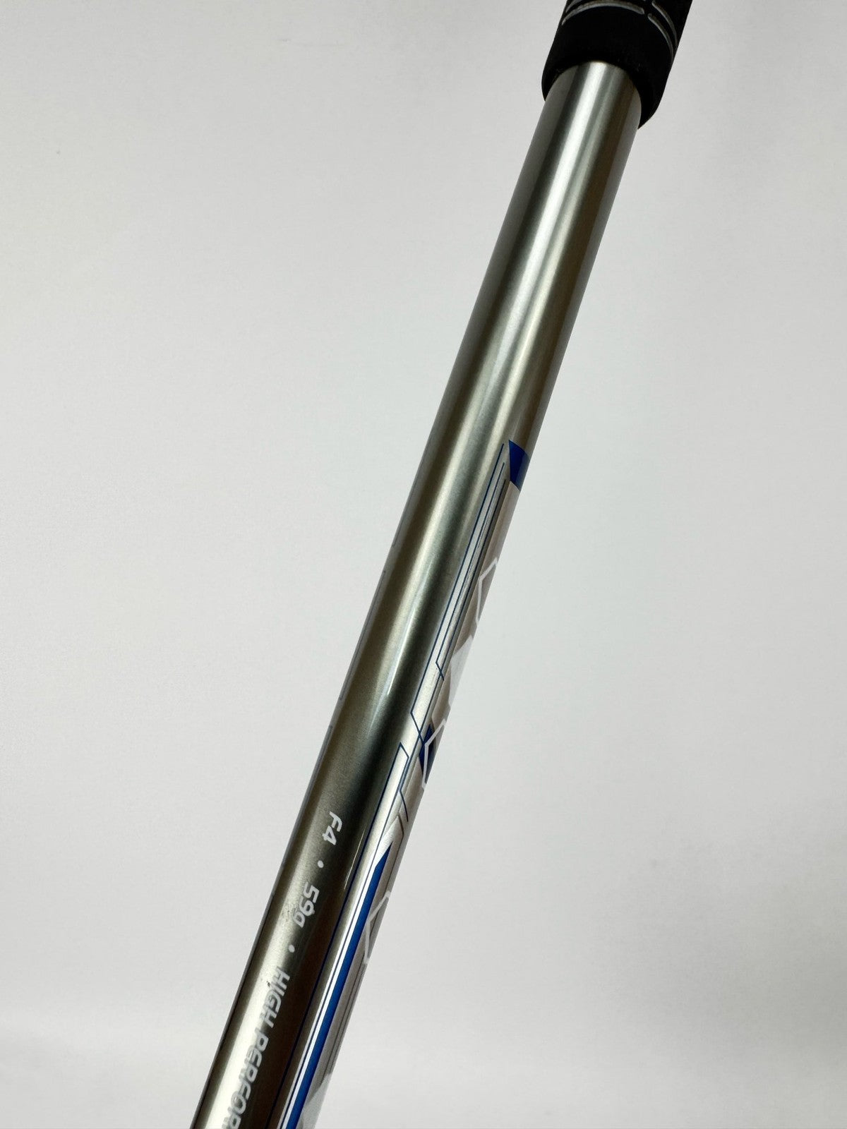 TaylorMade M5 Driver 9 Degrees UST Helium F4 Stiff Flex Graphite Right H/3660516