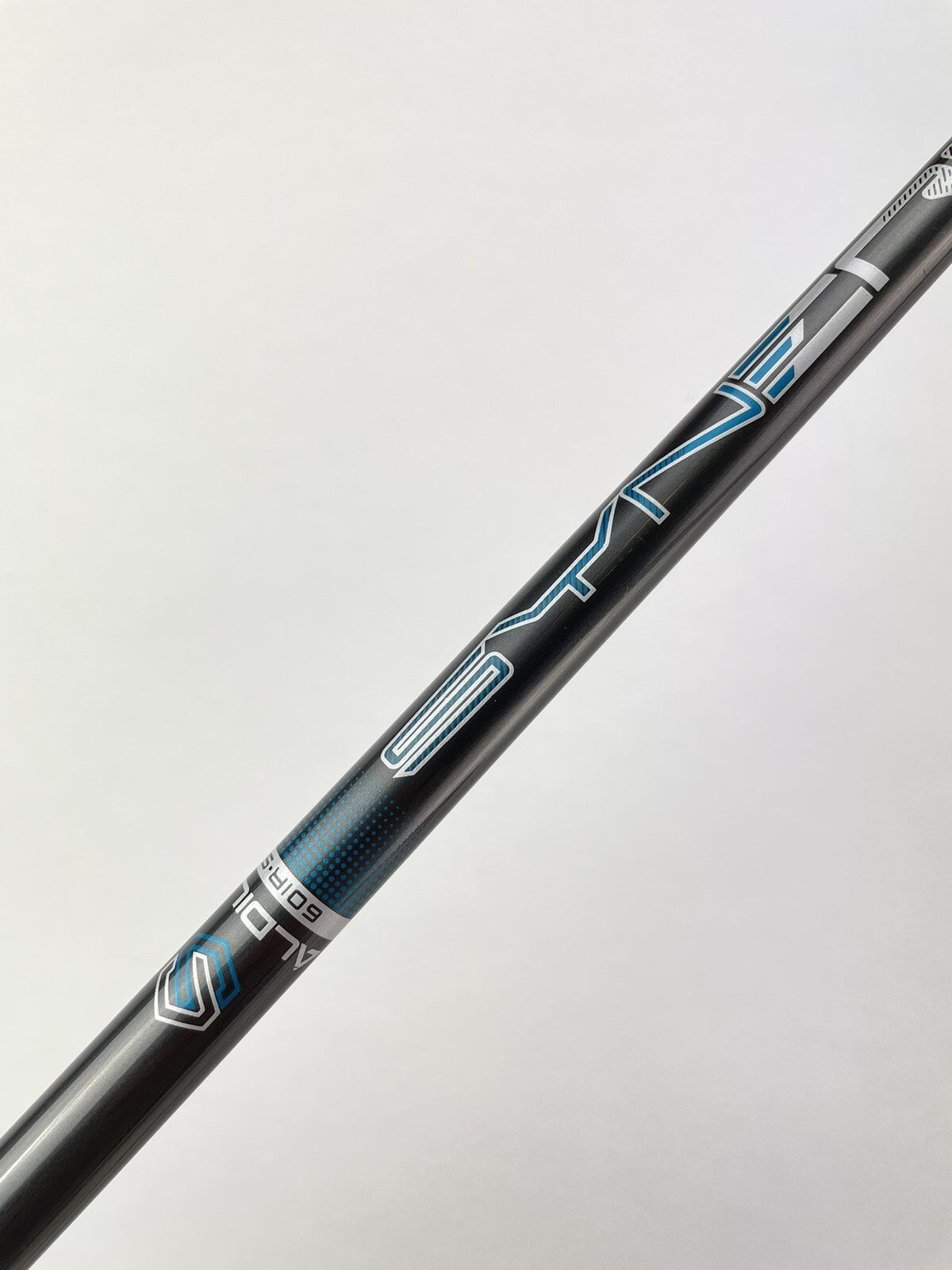 Aldila Synergy Iron Shaft 60 Stiff Flex Graphite 35" /0.370 Parallel Tip /206522
