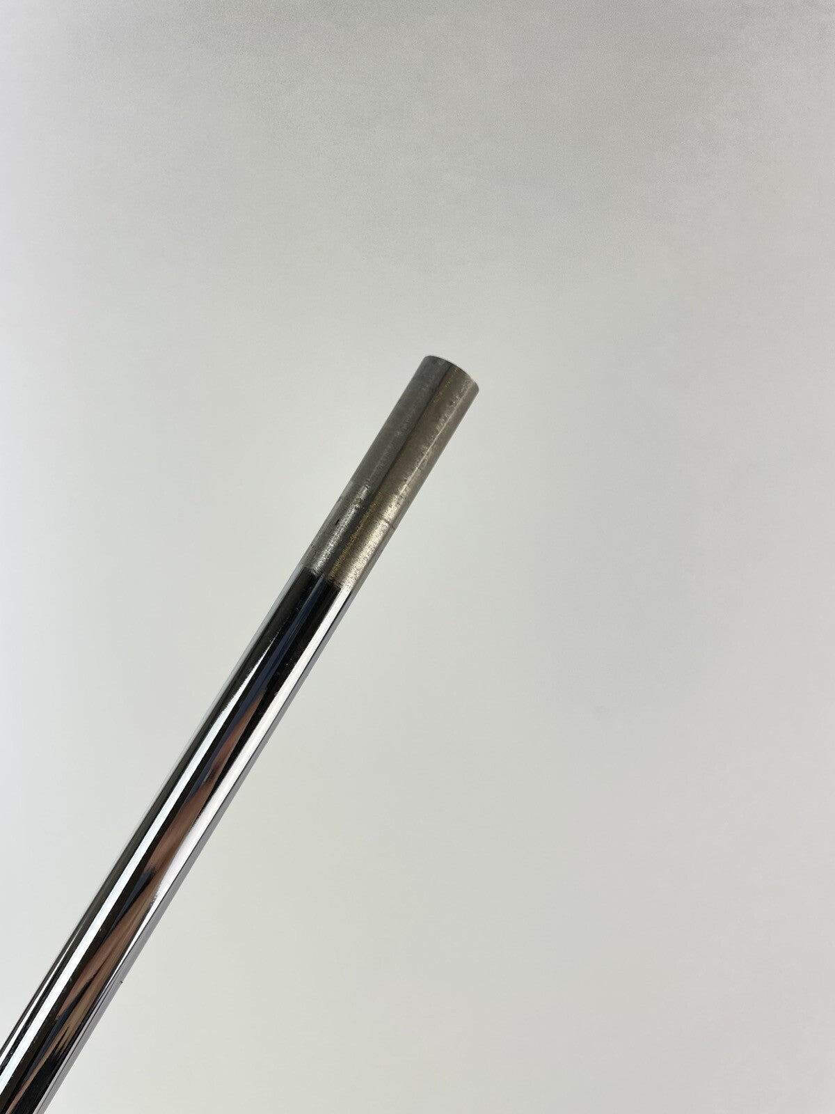 KBS $-Taper Lite Iron Shaft X Flex Steel 35.75”/Lamkin /0.370 Parallel/130276