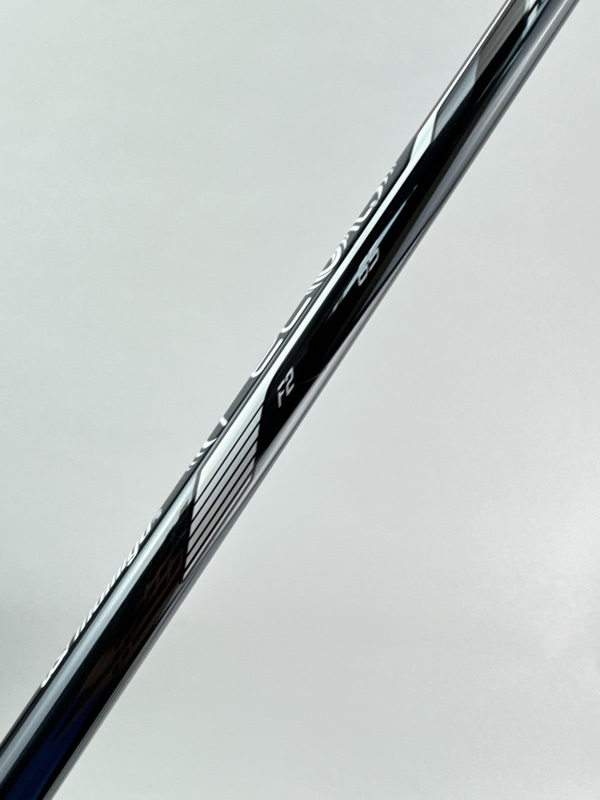 UST Recoil Dart Iron Shaft F2 65 Senior Graphite 34.5” /0.355 Tapered /272353