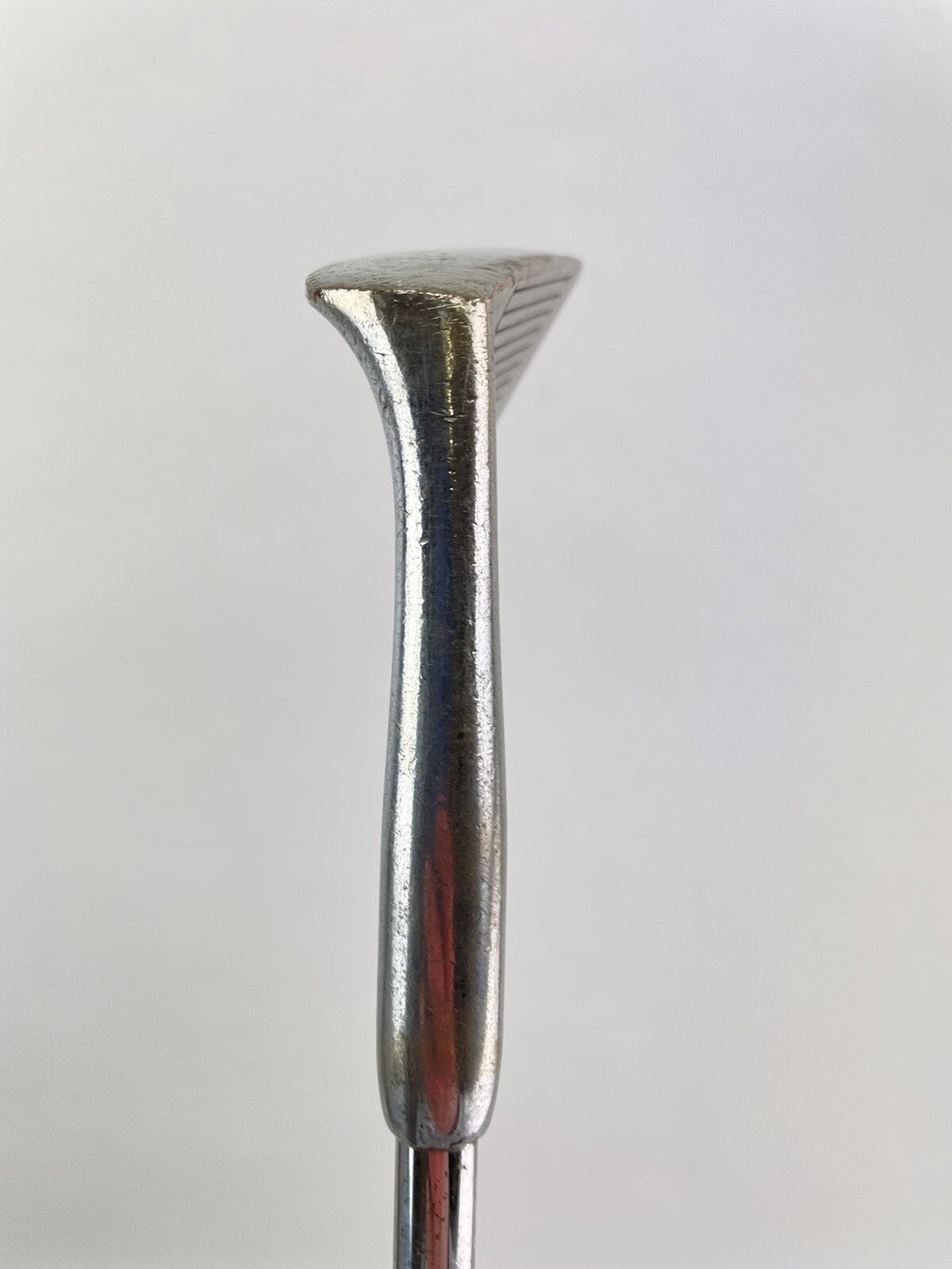 Bronty Golf Chipper MKII Steel Shafted /Right /34.75” /New Grip /214292