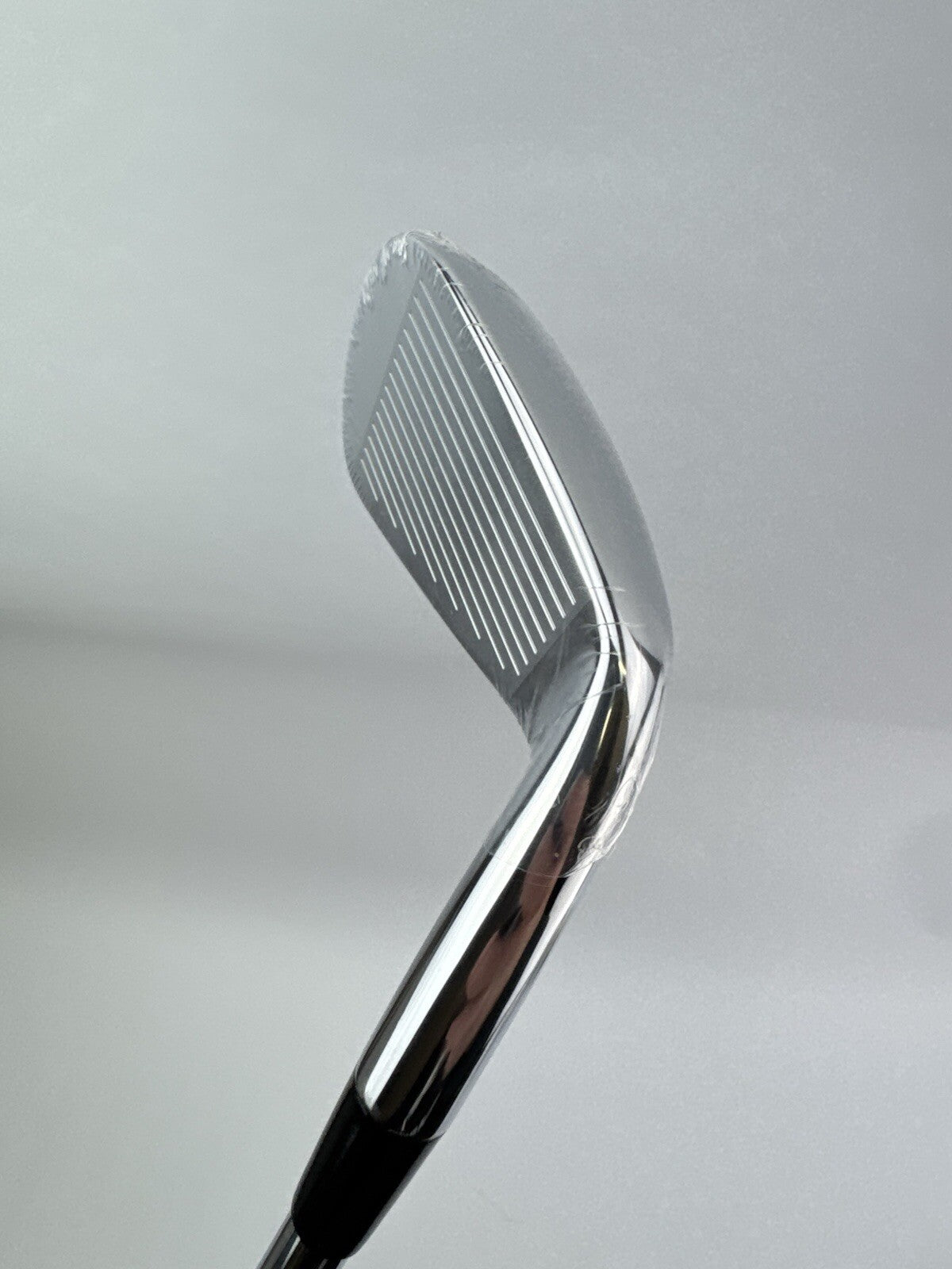 Cobra MIM Tour 6 Iron 29* KBS $-Taper 110 Regular Steel /Left Handed /222837