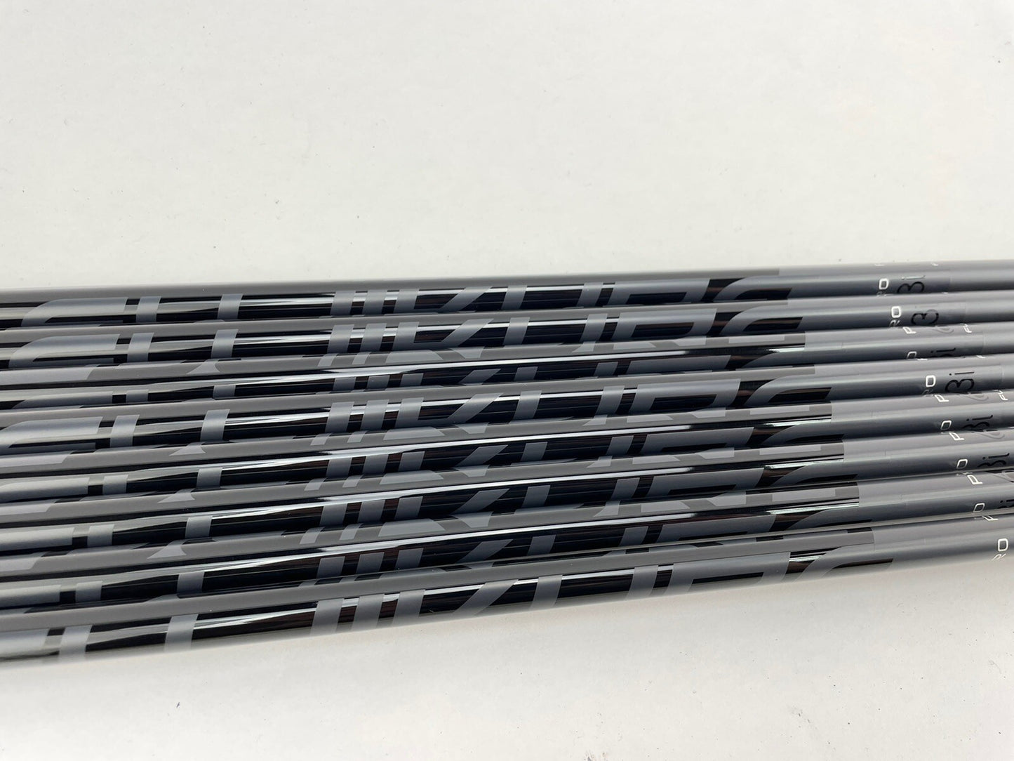 Fujikura Pro 63i Iron Shaft Set (8) Regular Flex Graphite/0.370 Parallel/New0