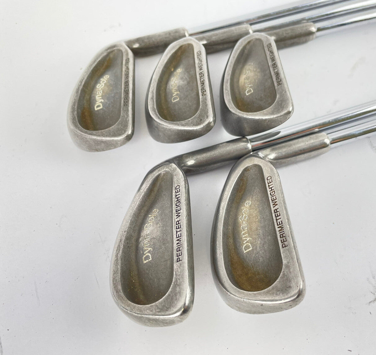 Wilson Irons Mens Dyna-Sole 6-PW Regular Flex Steel /Good Grips /17571