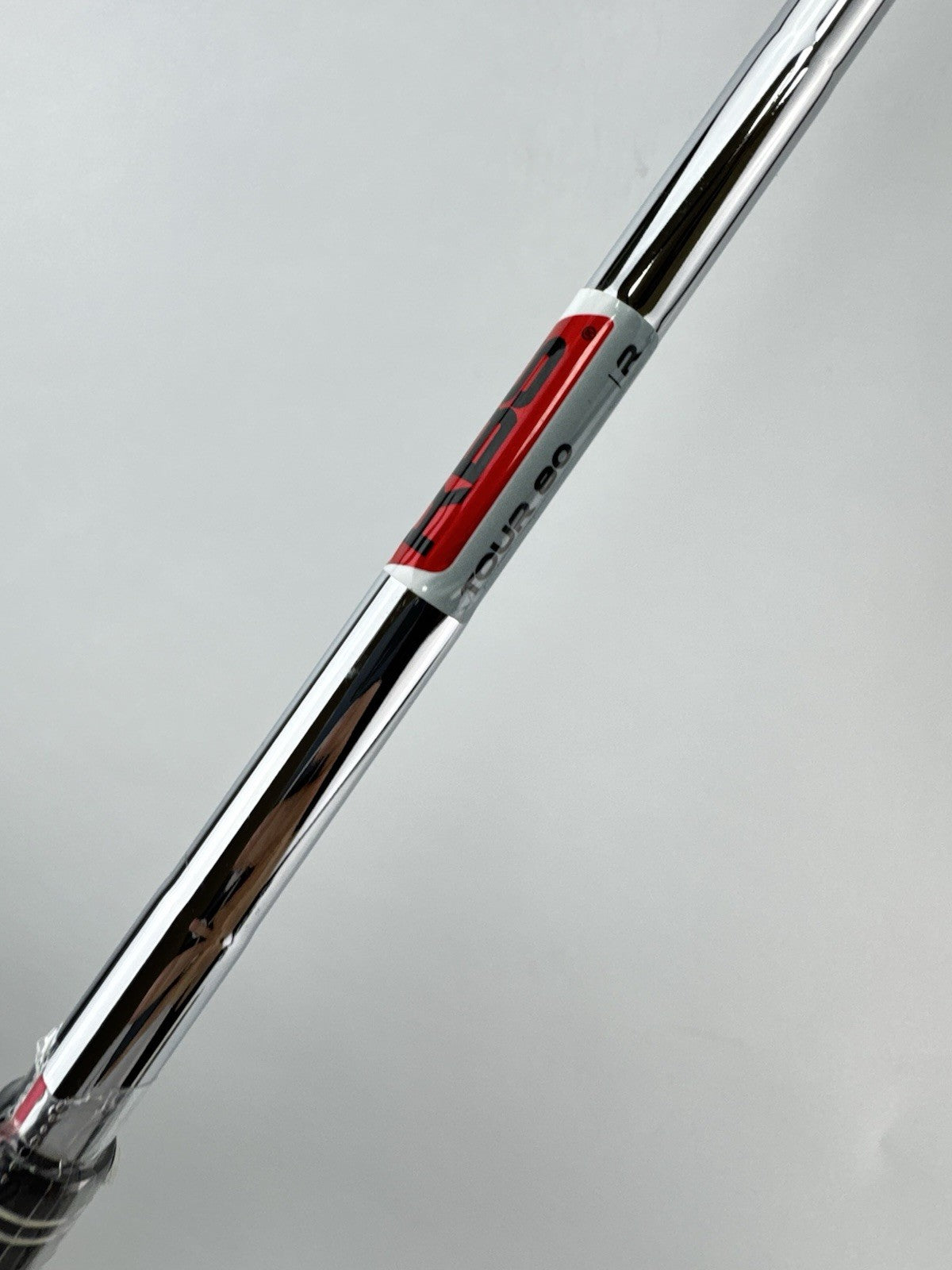 KBS Tour 80 Iron Shaft Regular Flex Steel 35.75 /0.370 Parallel /Lamkin /262403