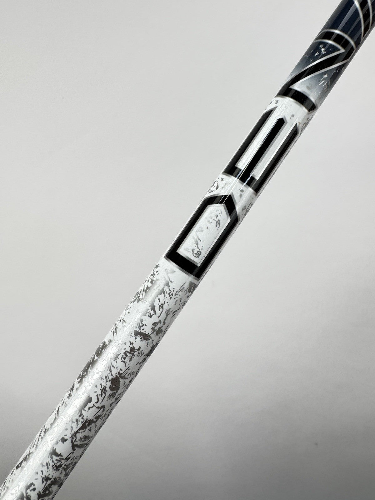 Titleist GT TSR Driver Shaft Denali Blue 6.0 Stiff Graphite 44.5”/Mid Grip/360171