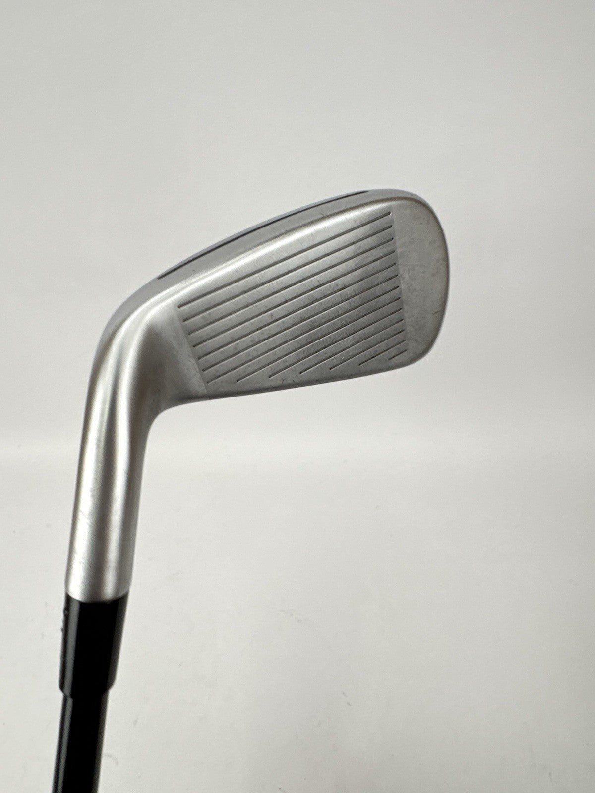 Taylormade P790 2 Iron UDI Hzrdus Smoke 6.5 X Flex Graphite 100G /Right /362447