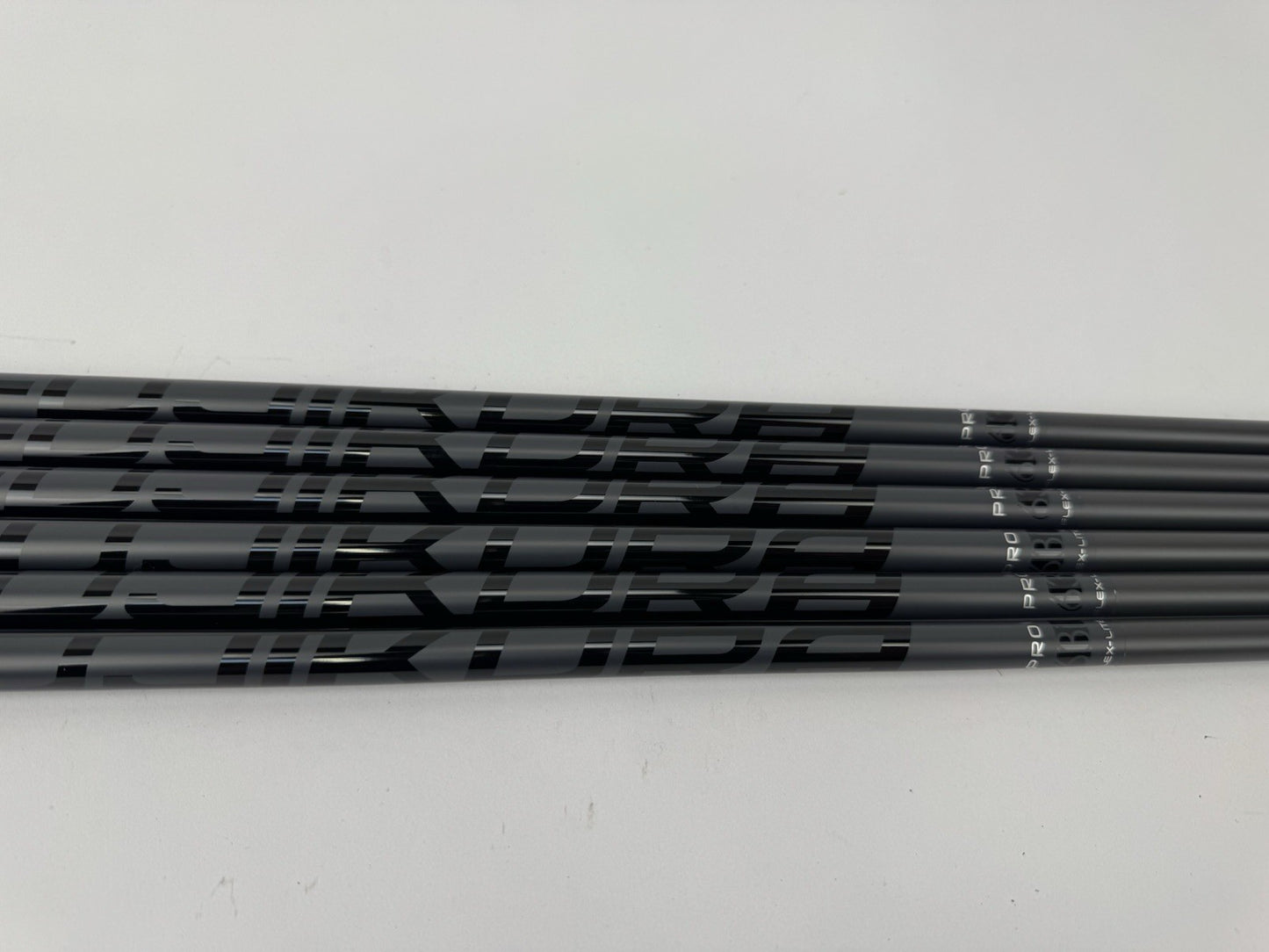 Fujikura Pro 63i Iron Shaft Set (6) Senior Flex Graphite/0.370 Parallel0