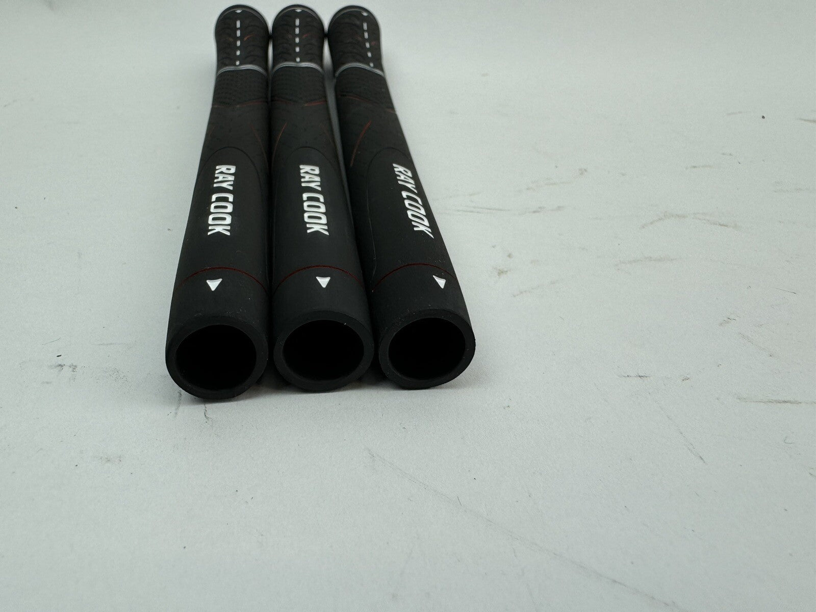 Midsize Golf Grips Mens (3) Ray Cook /Black /New /243047