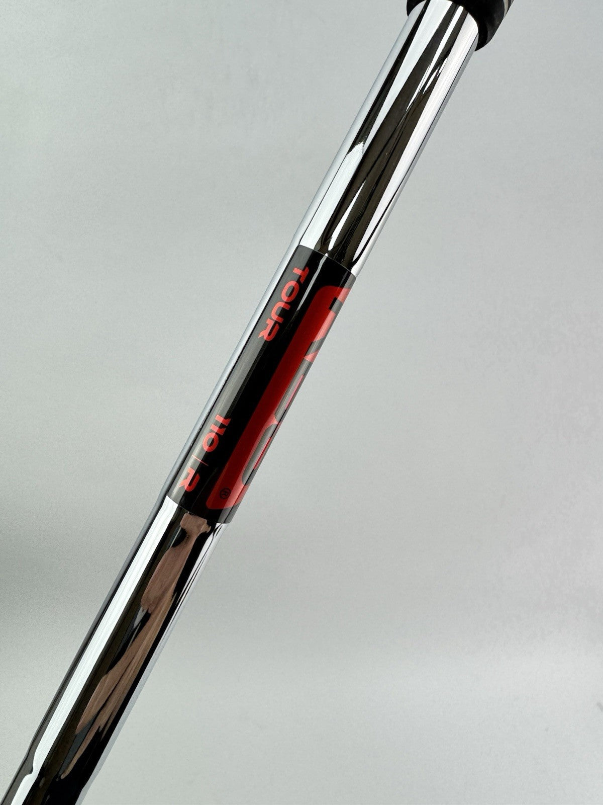 Cobra F9 Pitching Wedge 44* KBS Tour 110 Regular Steel /Standard Length /2337111