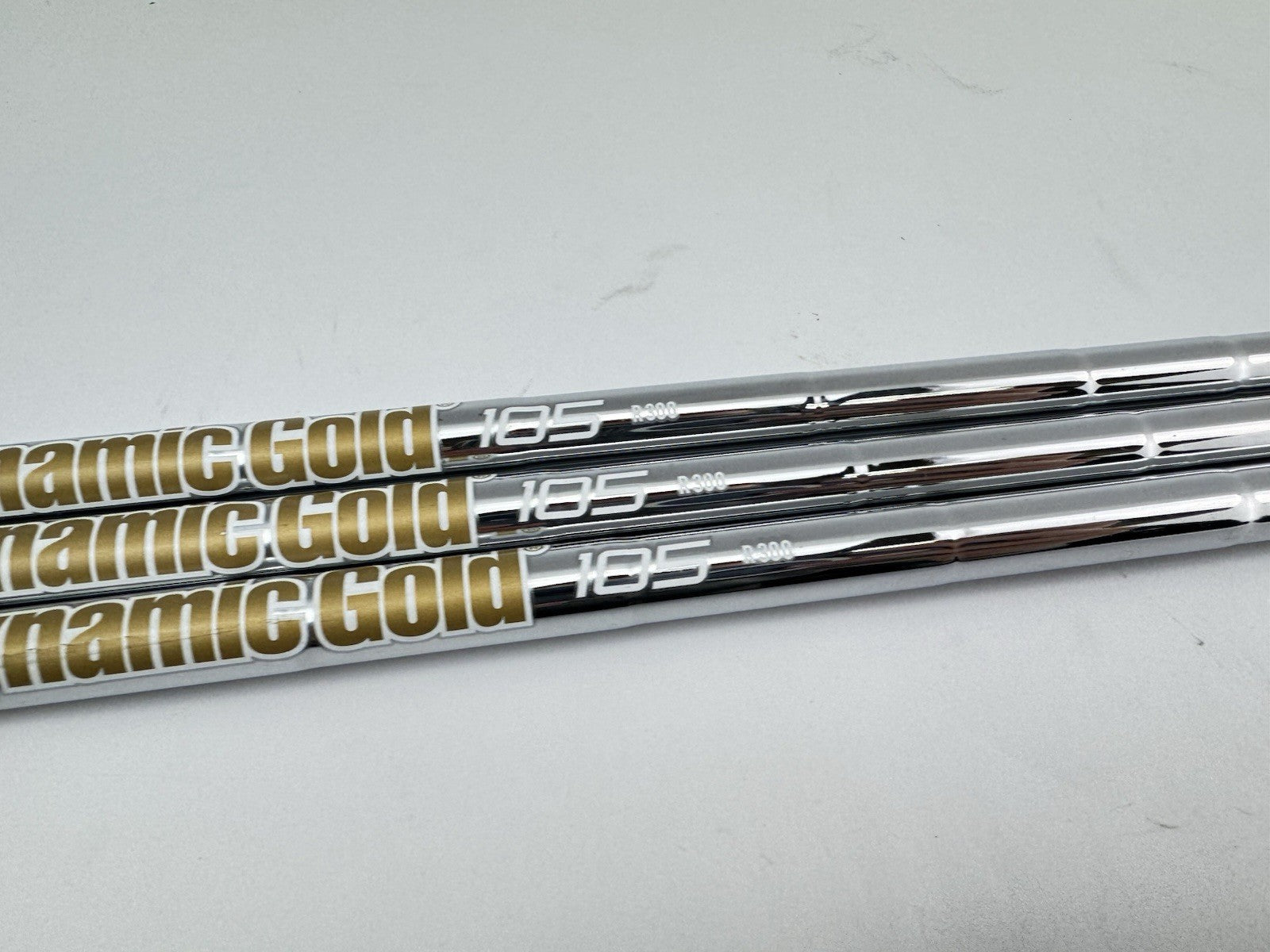 Dynamic Gold Wedge Shaft Set (3) 105 R300 Regular Steel /0.355 Tapered /328873