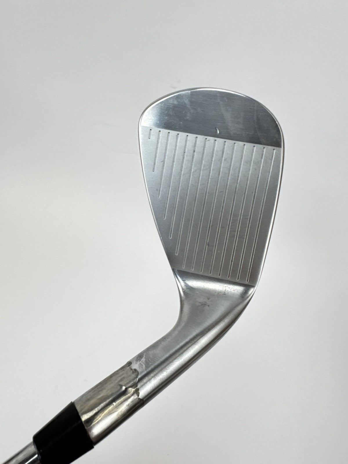Titleist T100s Pitching Wedge Left Handed 44* Elevate 115 Stif Steel /3441111
