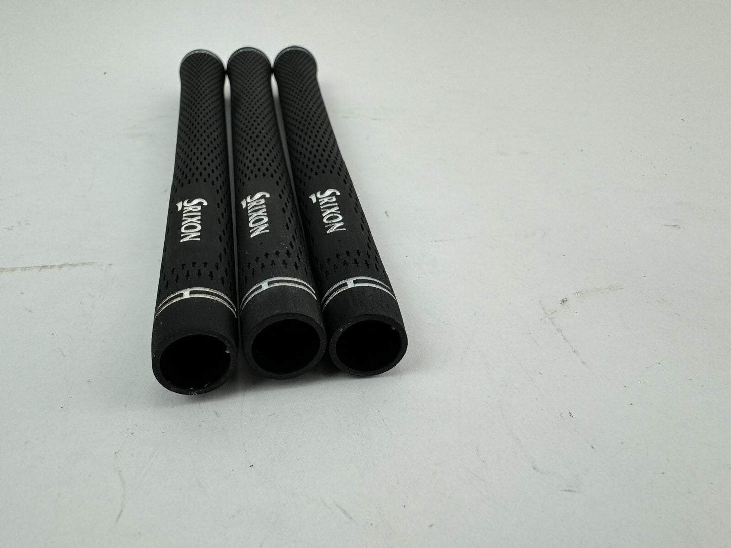 Srixon Golf Pride Grips (3) Men’s Standard /Black /Pulled /273584