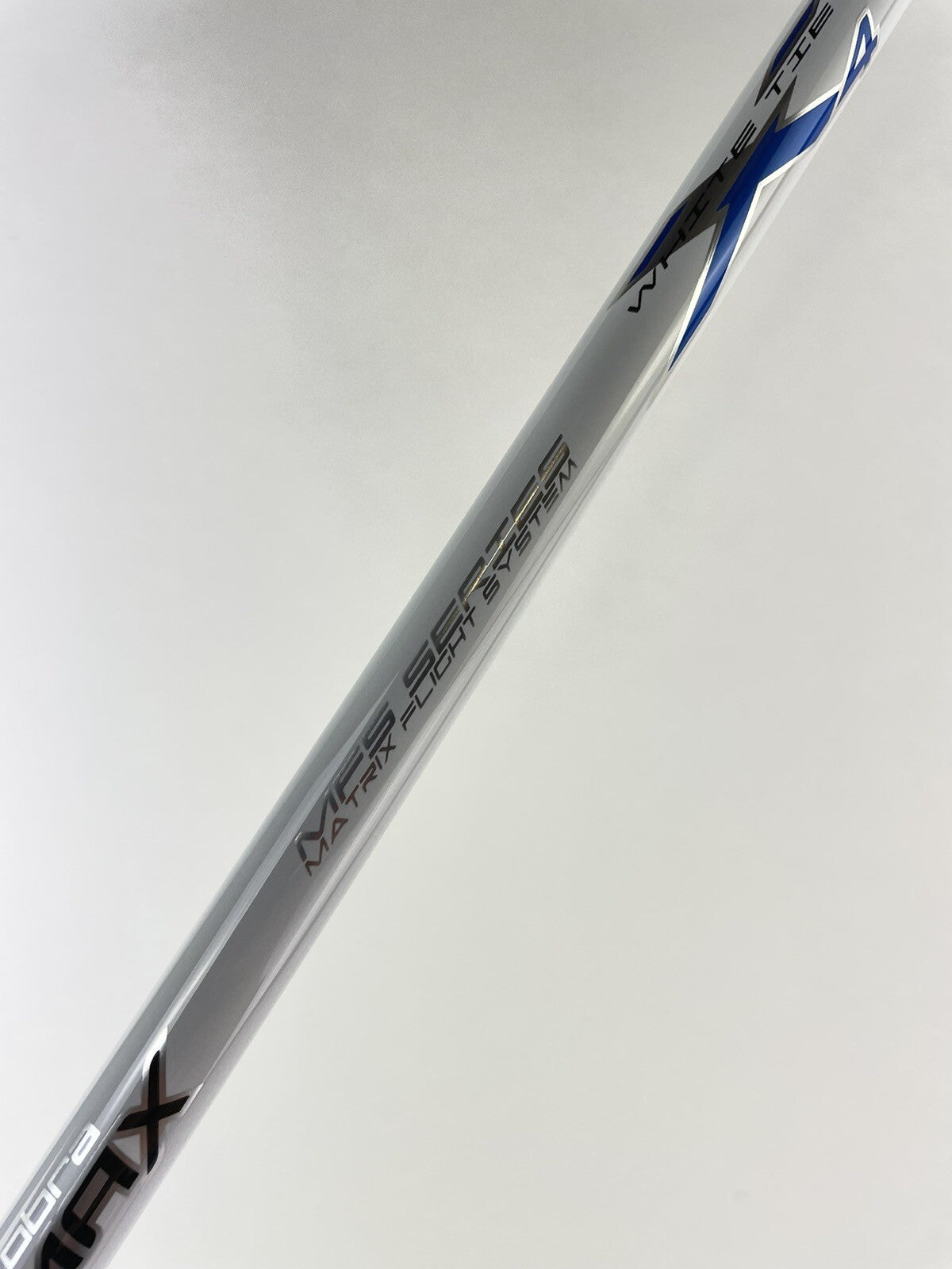 Matrix Ozik White Tie Hybrid Shaft X4 Regular Graphite 42” /0.370 /New /138443