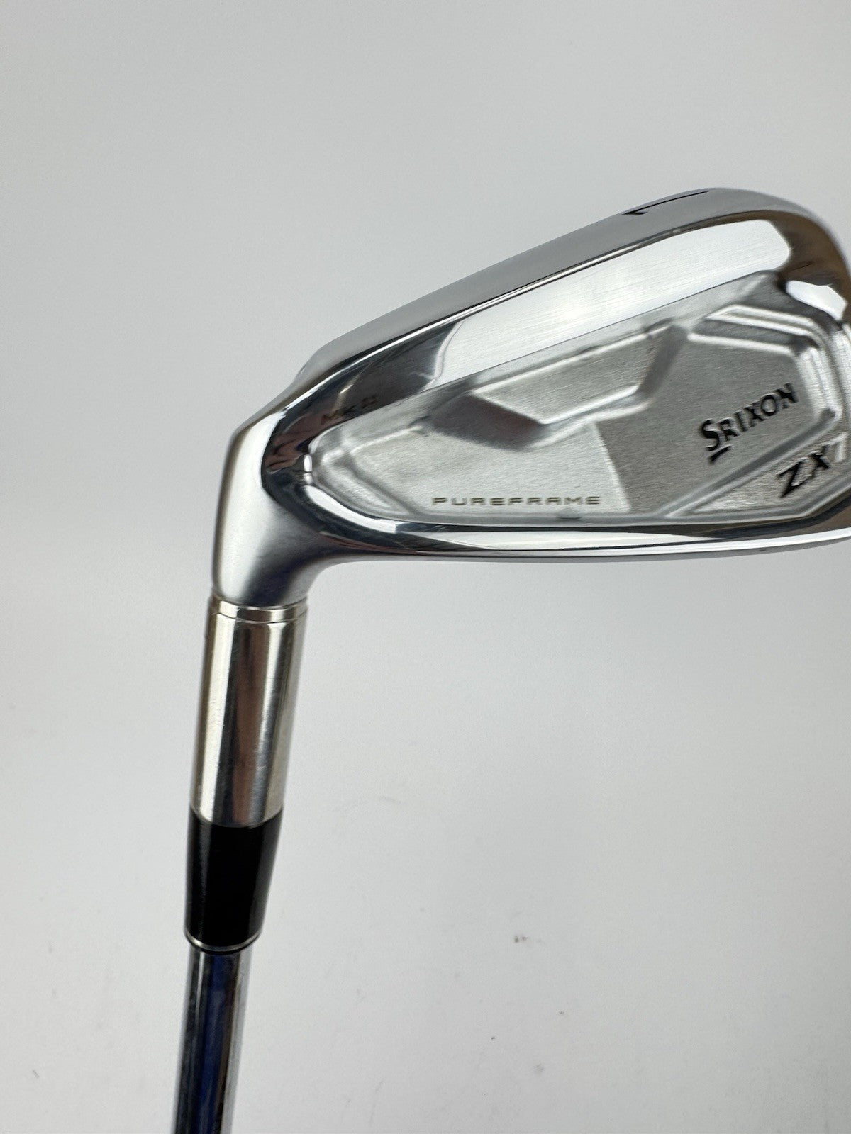 Srixon ZX7 7 Iron Left Handed Zelos7 Regular Steel -1/2” /Demo /333751