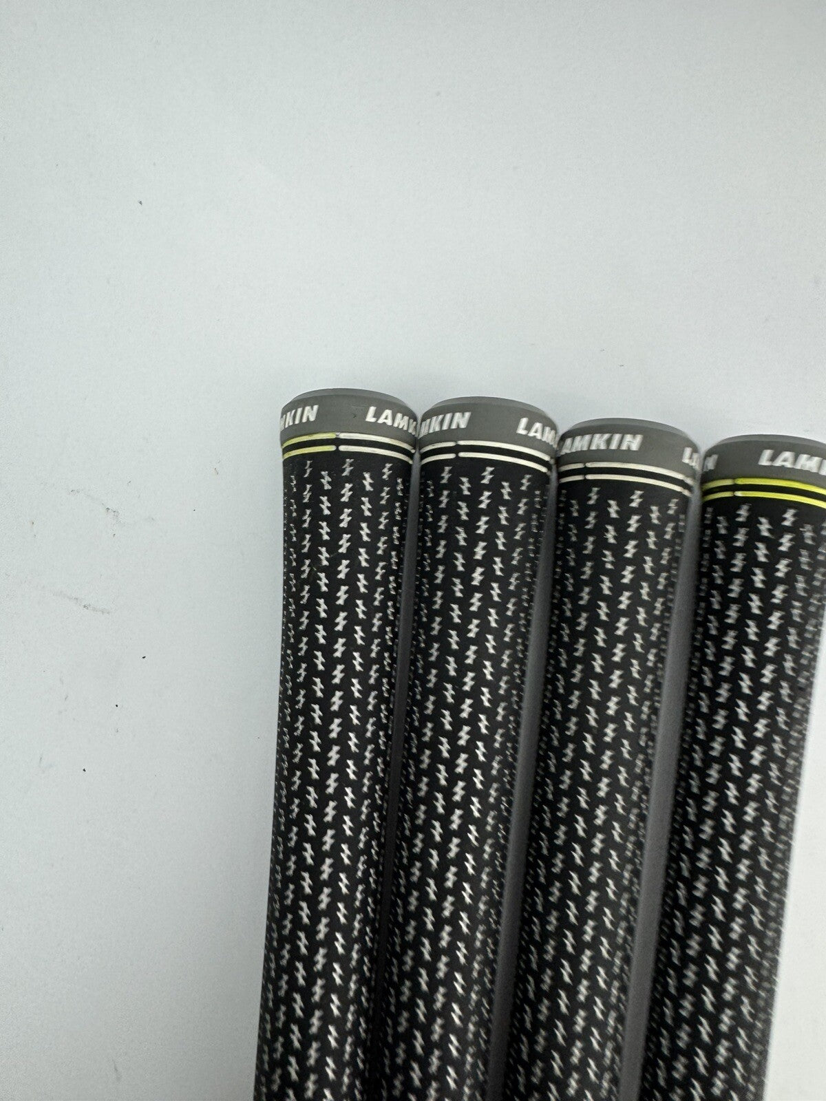 Lamkin Taylormade Golf Grips (4) Crossline 360 Standard /Pulled /251083