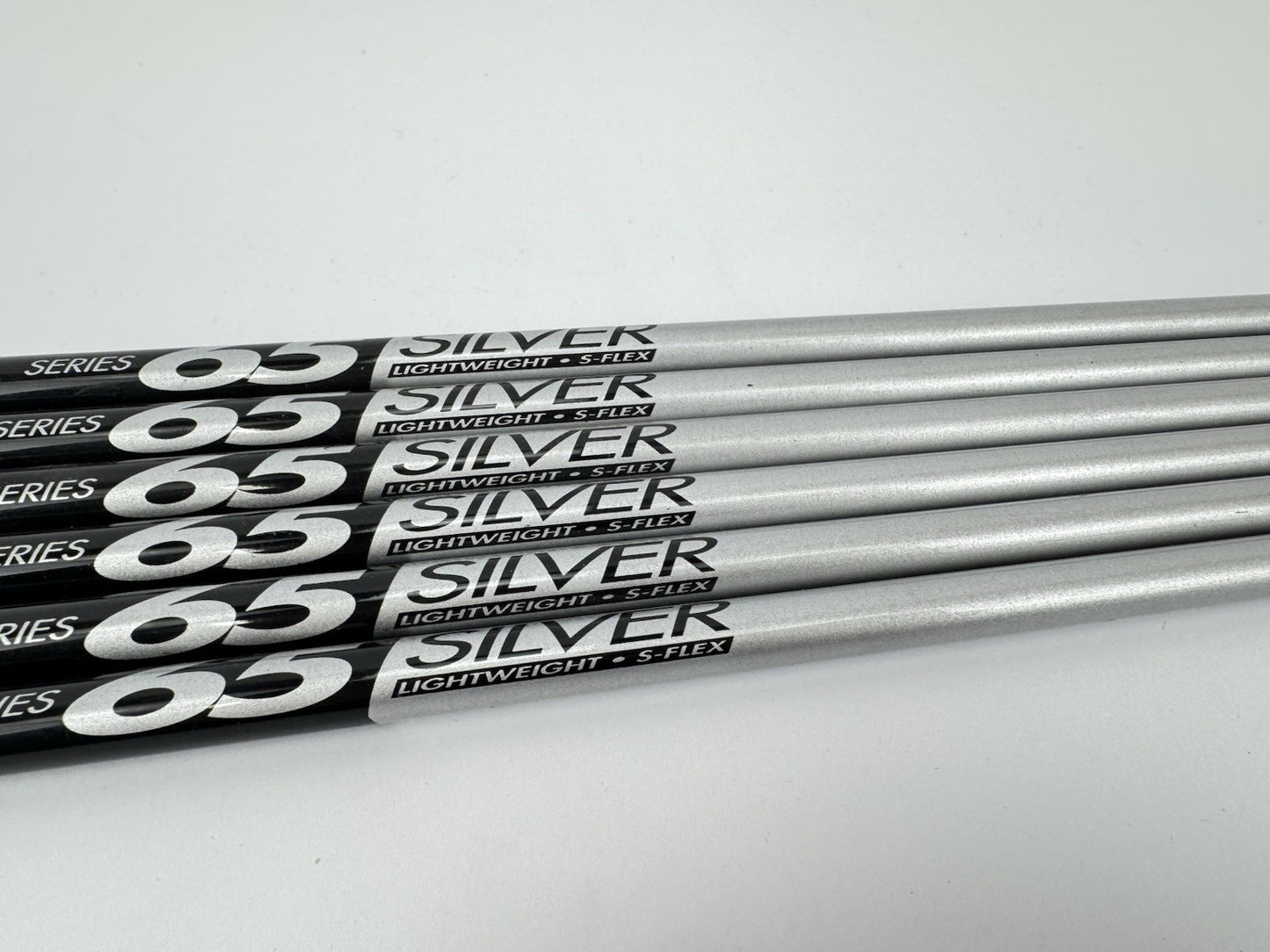 UST Iron Shaft Set (6) 65 Silver Series Stiff Graphite 0.370 Parallel /40”/312334