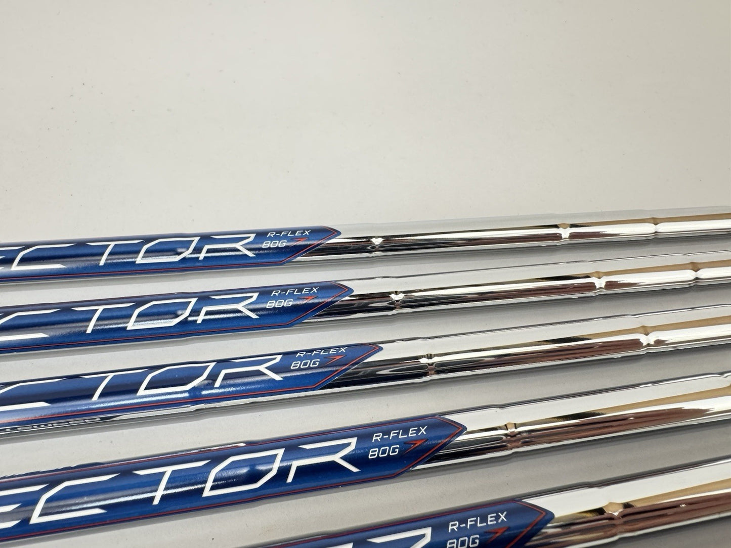 True Temper Vector Iron Shaft Set (6) 80G Regular Steel 0.370 Parallel /351543