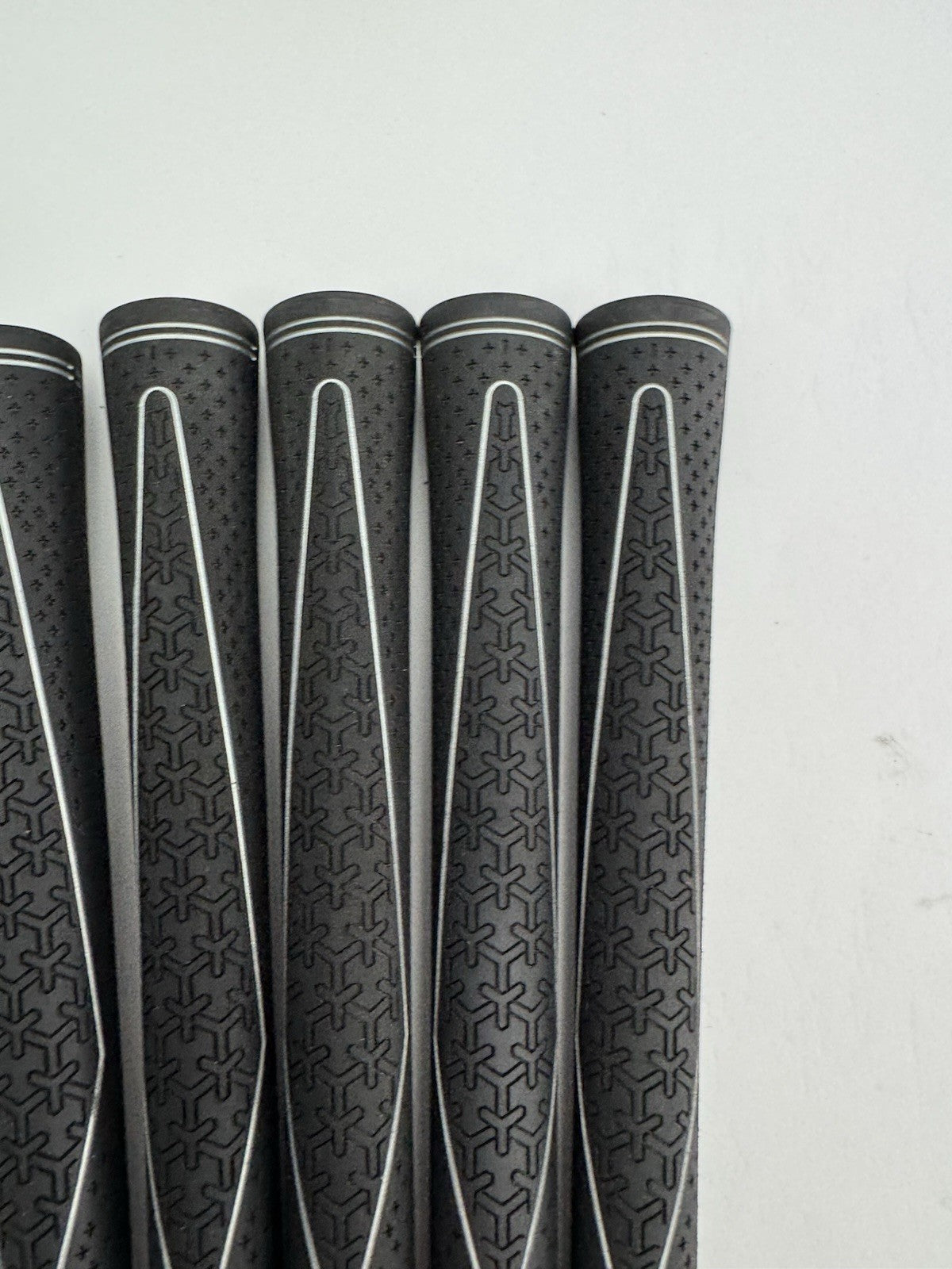 Callaway Ladies Golf Grips (5) Womens Undersize /Black / Pulled /344713