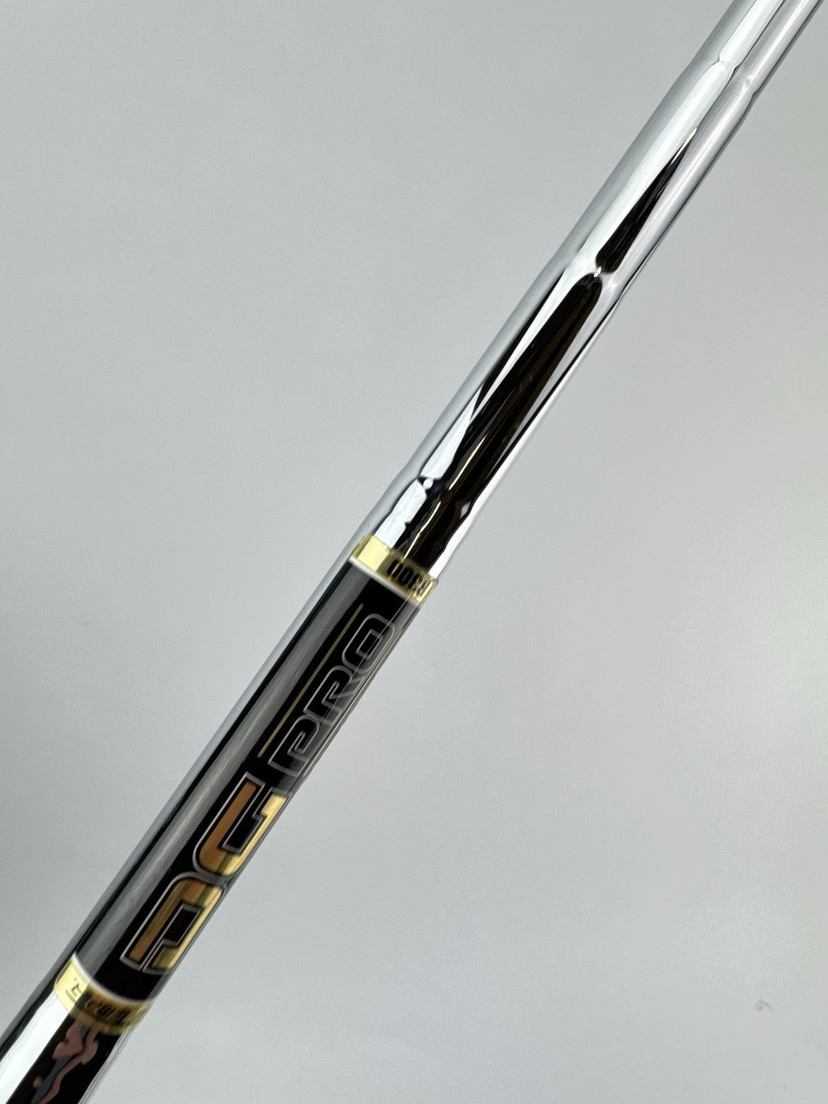 Dynamic Gold DG Pro Iron Shaft R300 Regular Flex Steel 35.25” /0.355 Taper/310915