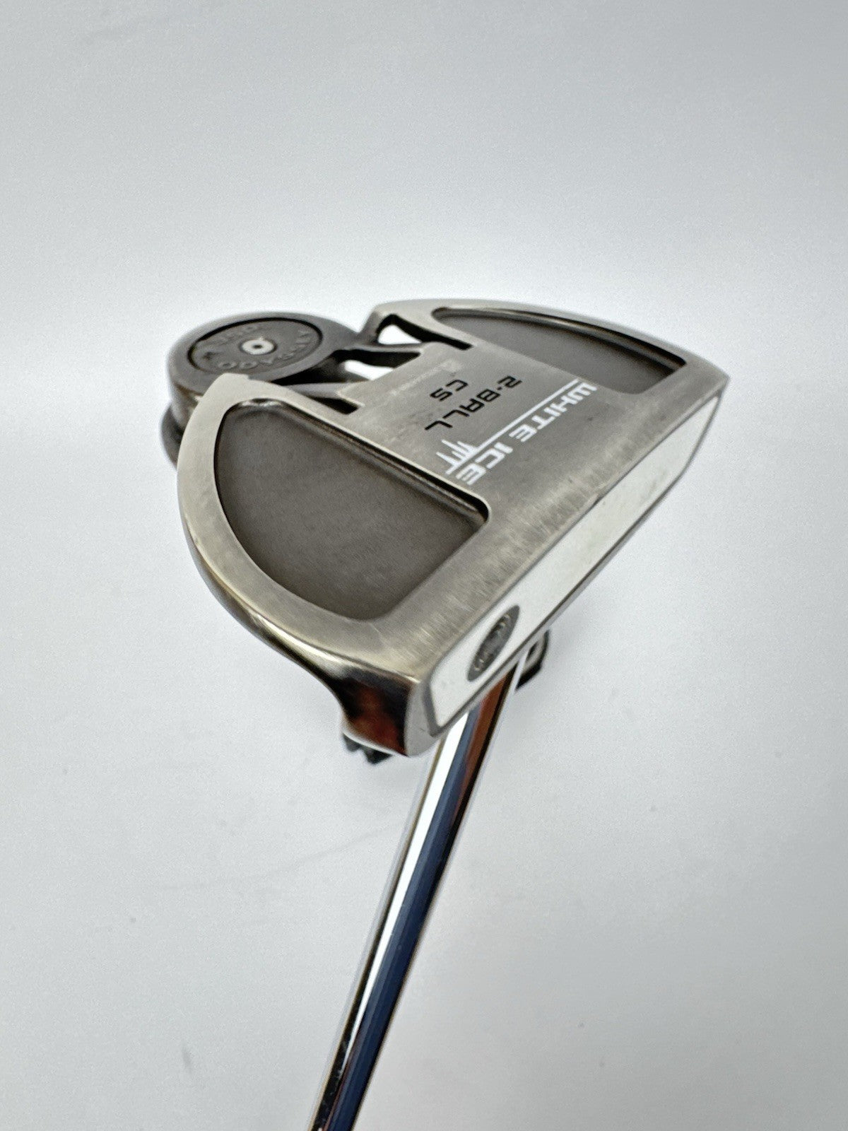 Odyssey White Ice 2 Ball CS Putter 34” Center Shaft Mallet /Right Handed /352243