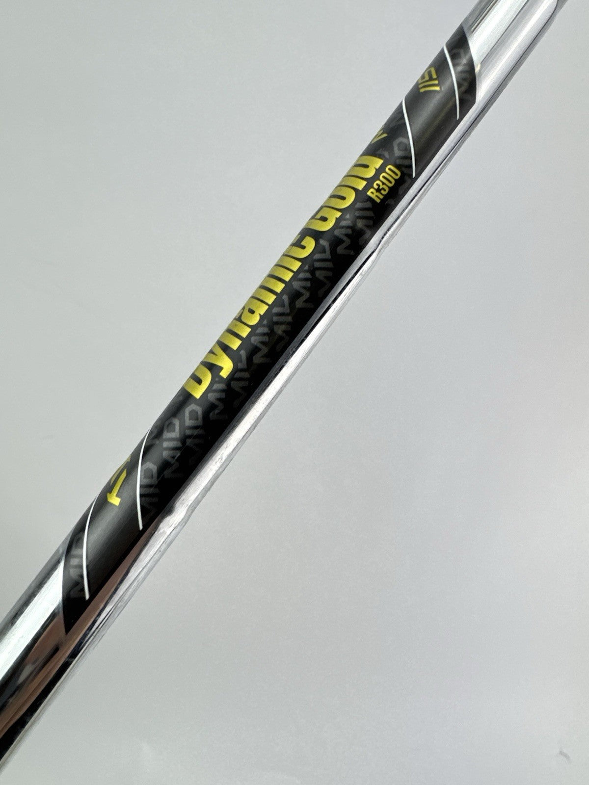 Dynamic Gold 115 Iron Shaft Mid R300 Regular Flex Steel 35” /0.355 /309644