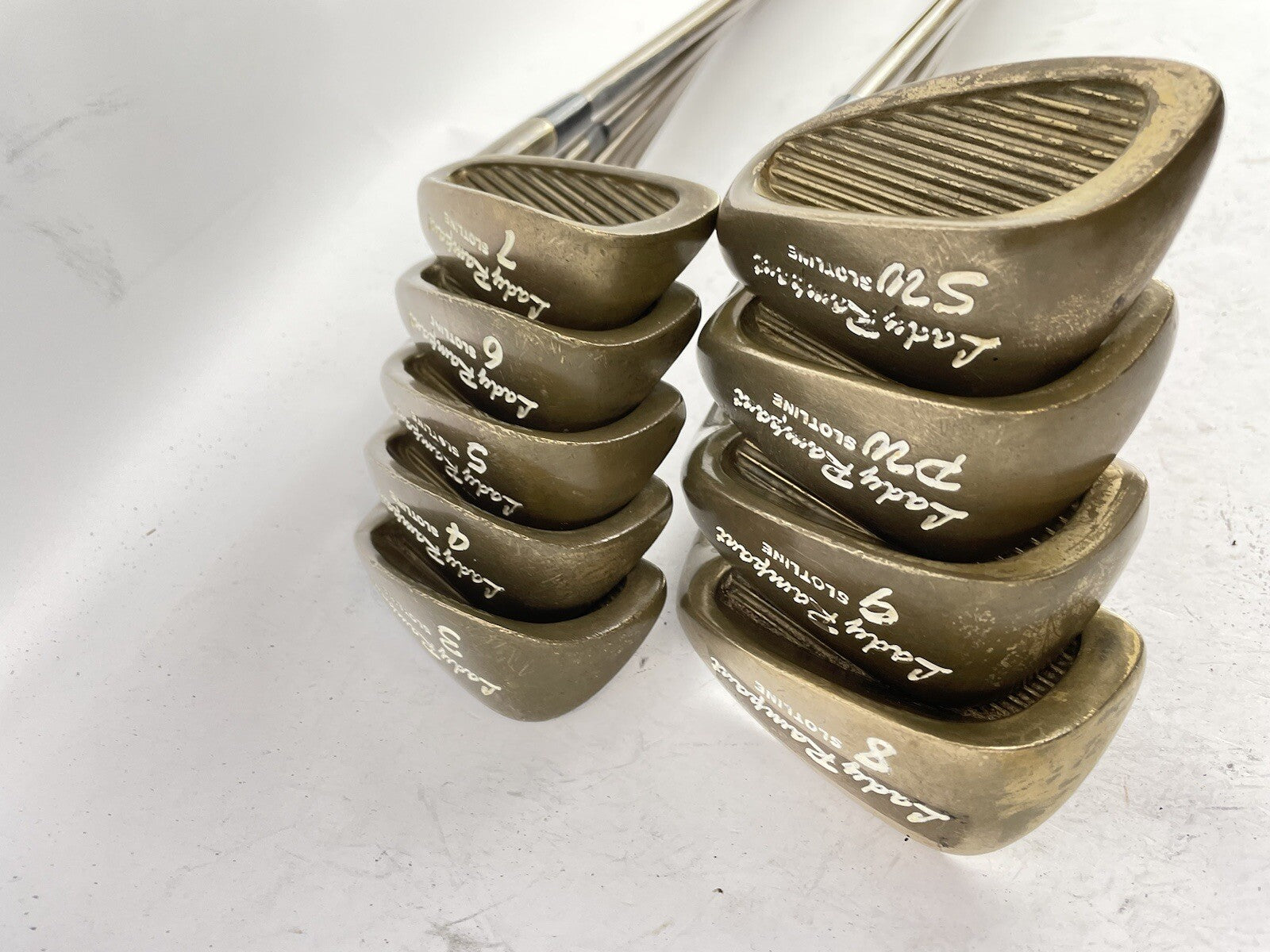 Slotline Lady Rampant Irons 3-SW Ladies Graphite /Right Handed /New Grips /812416