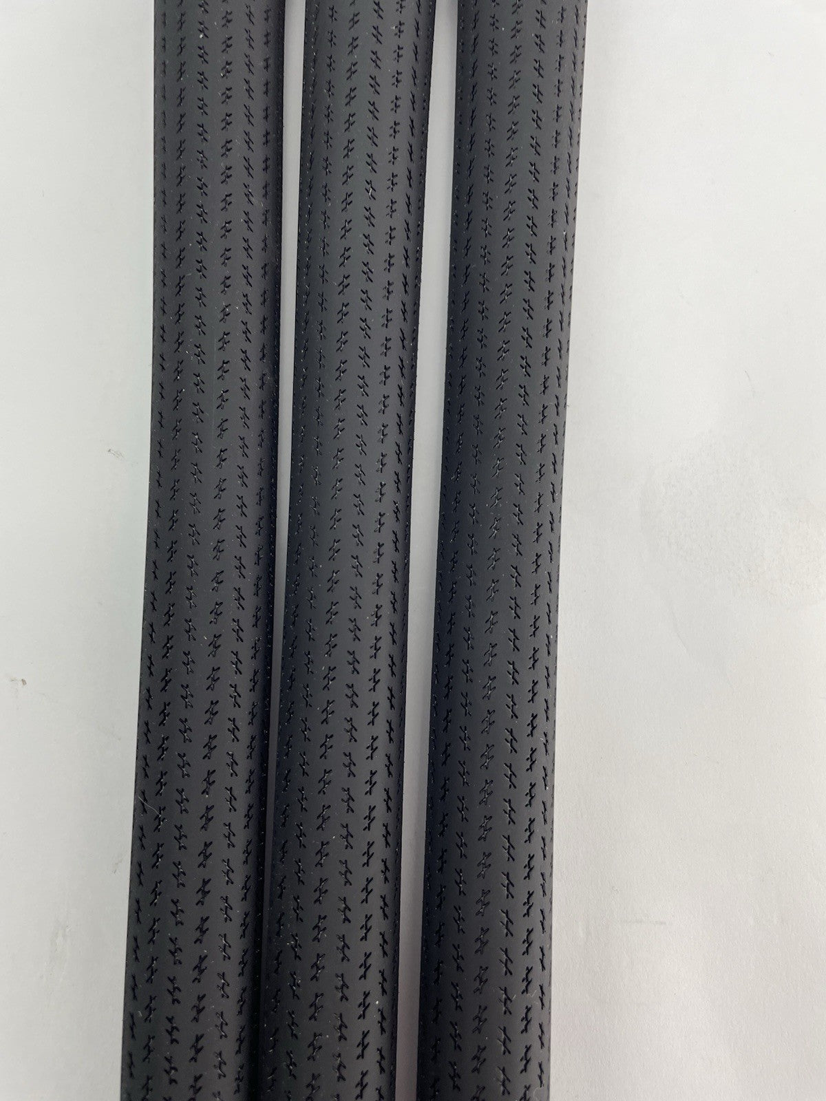 New Lamkin Golf Grips (3) Standard /+58R /Arccos Compatible /Black /White /298682