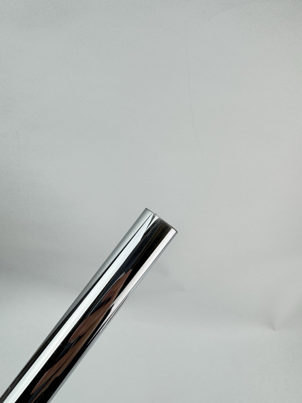 Dynamic Gold Mid 100 Iron Shaft R300 Regular Flex Steel 36” /0.355 /292969