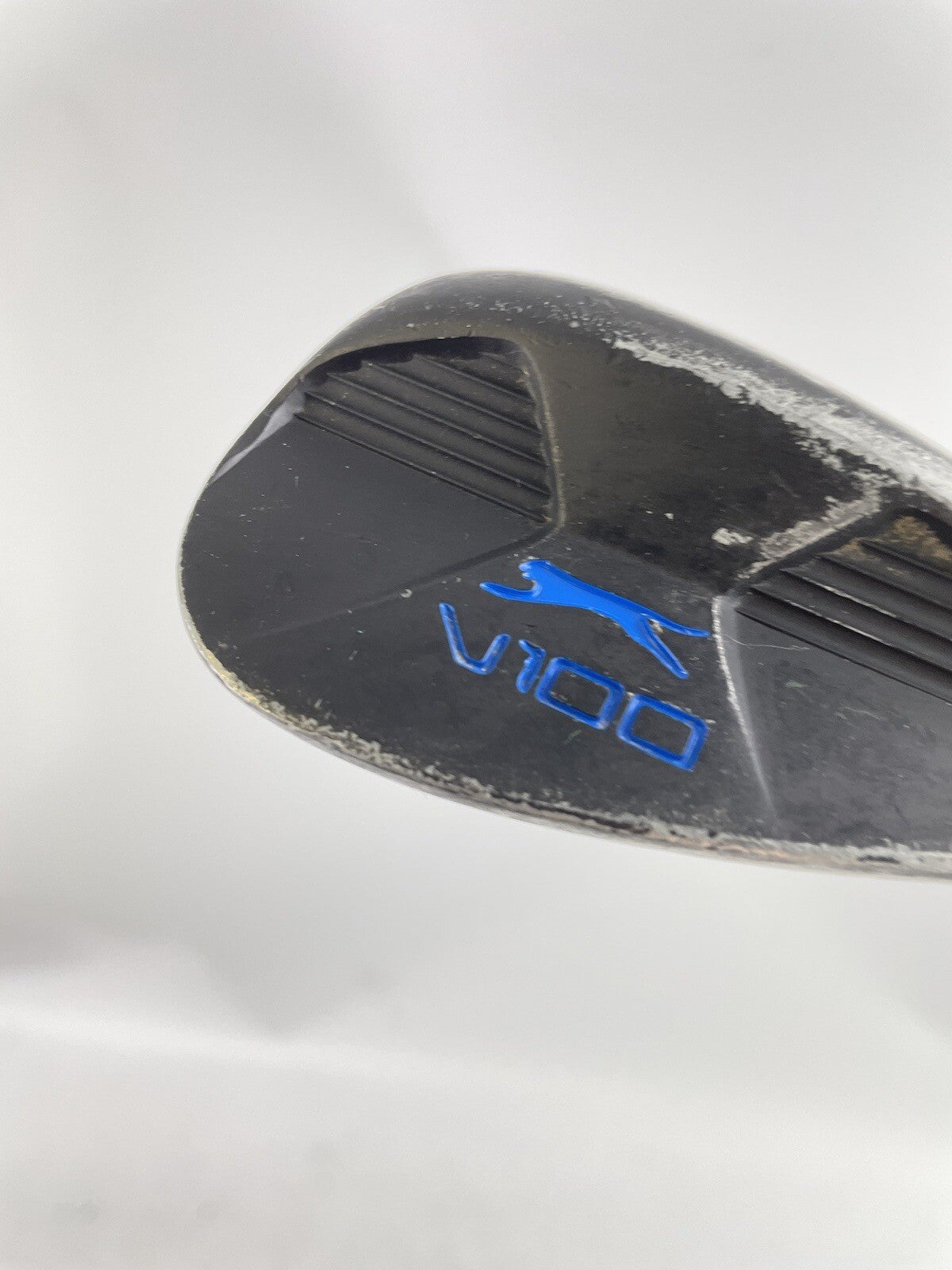 Slazenger V100 Sand Wedge 56* Regular Steel /Right Handed /New Grip /76541