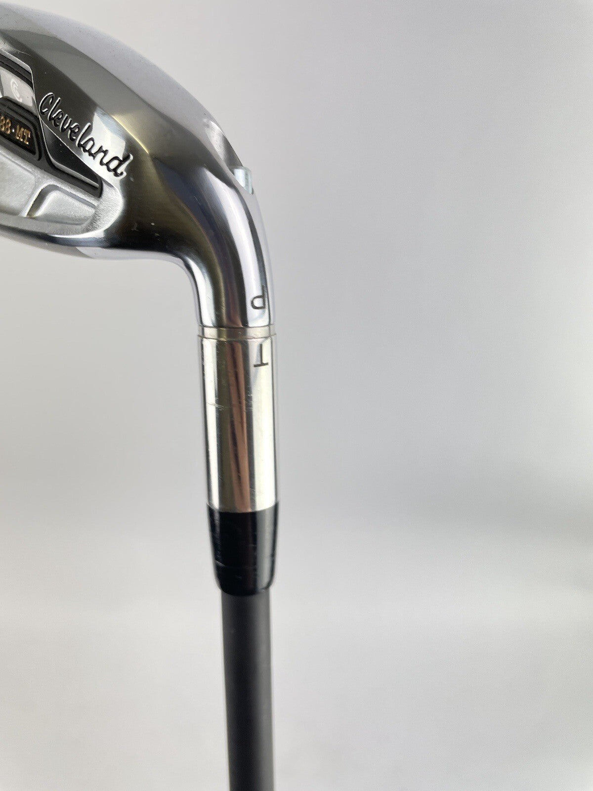 Cleveland 588MT 6 Iron Catalyst 5.5 Regular Graphite /Right /New Grip /92104
